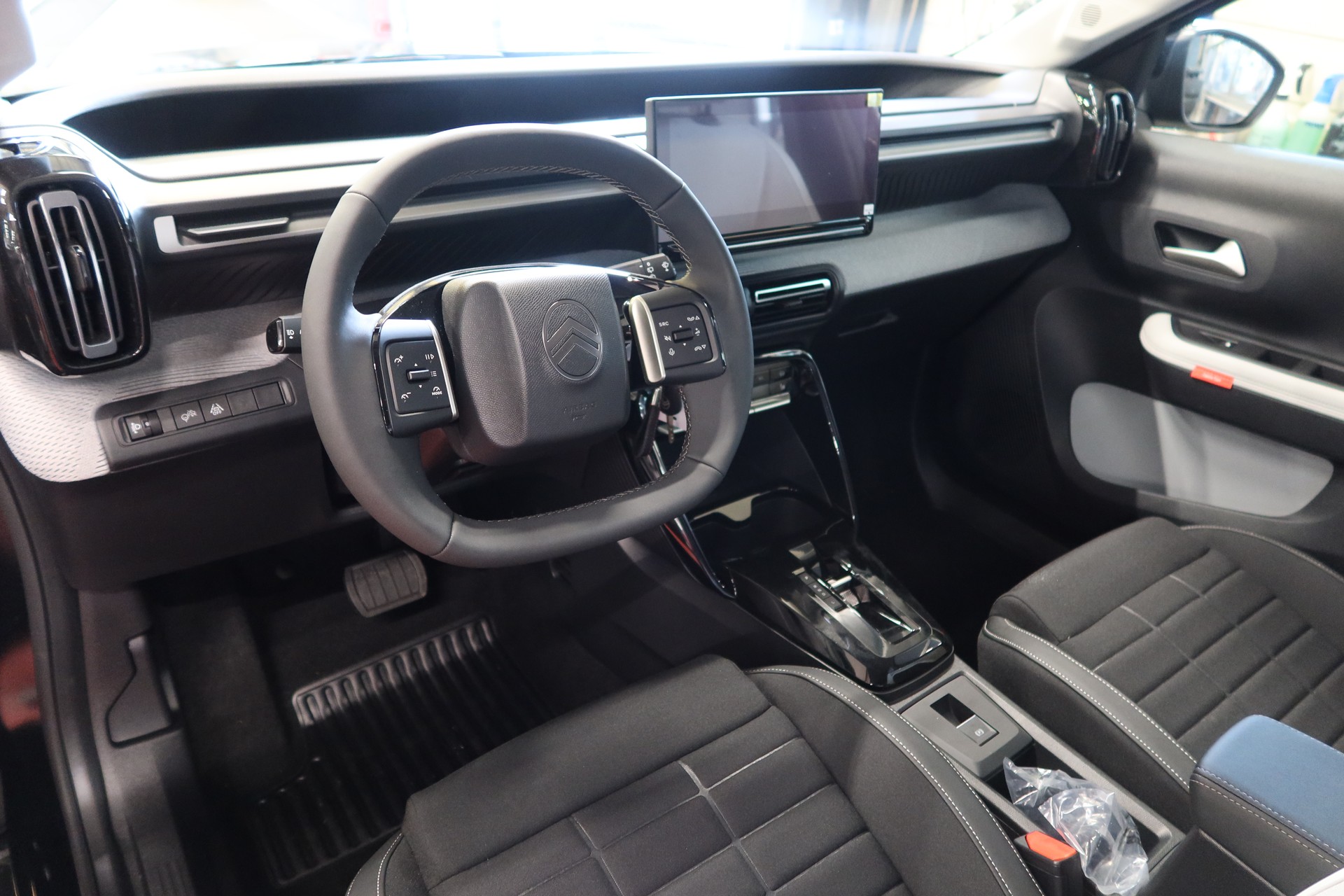CITROEN C3 1.2i MHEV Max DCS6-image-8