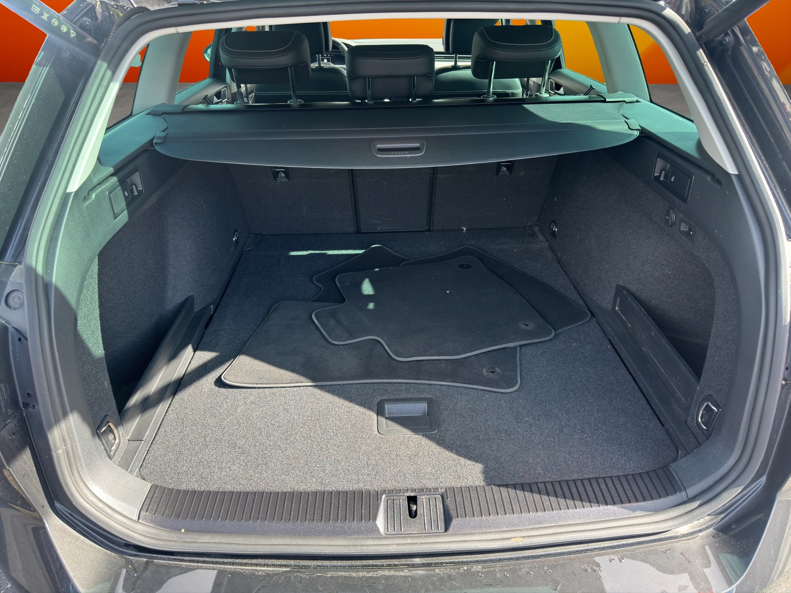 VW Passat 2.0 TDI BMT Elegance 4Motion DSG *** Garantie 5ans / 150'000KM ***-image-12