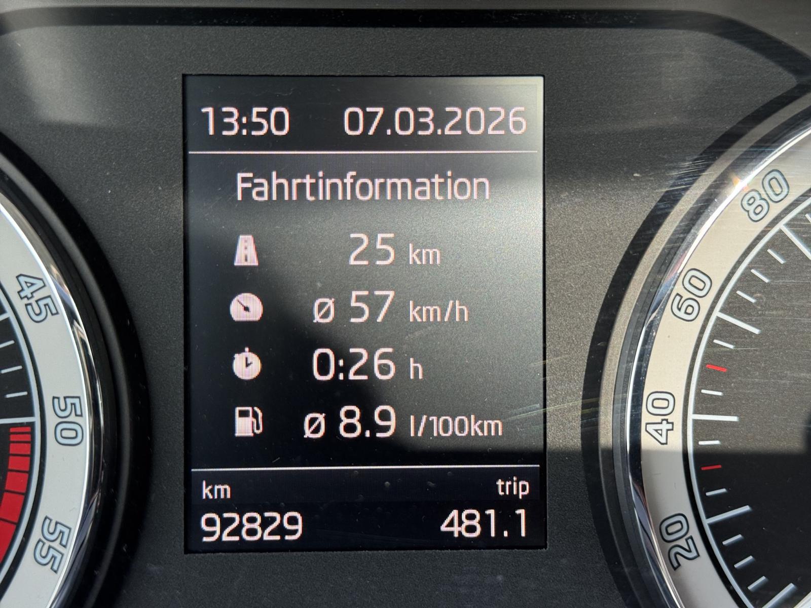 SKODA 2.0 TDI 190 Style DSG-image-11
