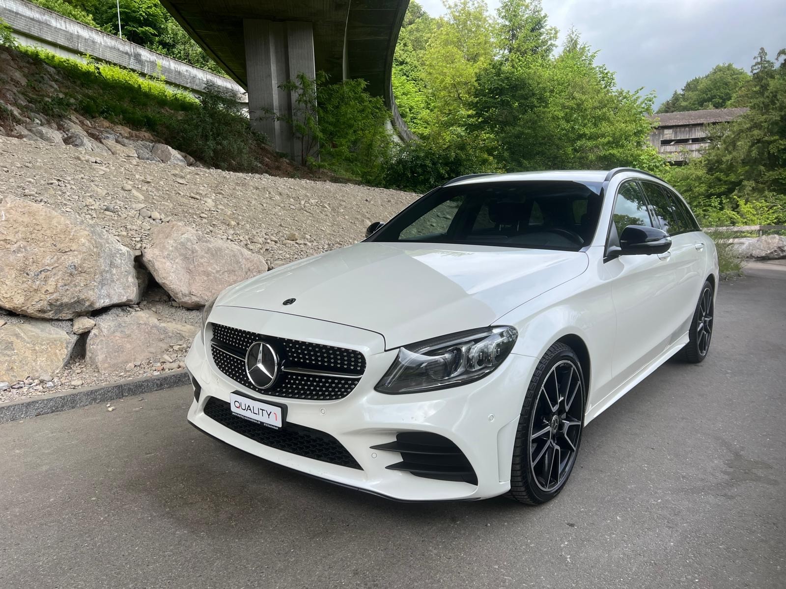 MERCEDES-BENZ C 400 AMG Line 4Matic 9G-Tronic