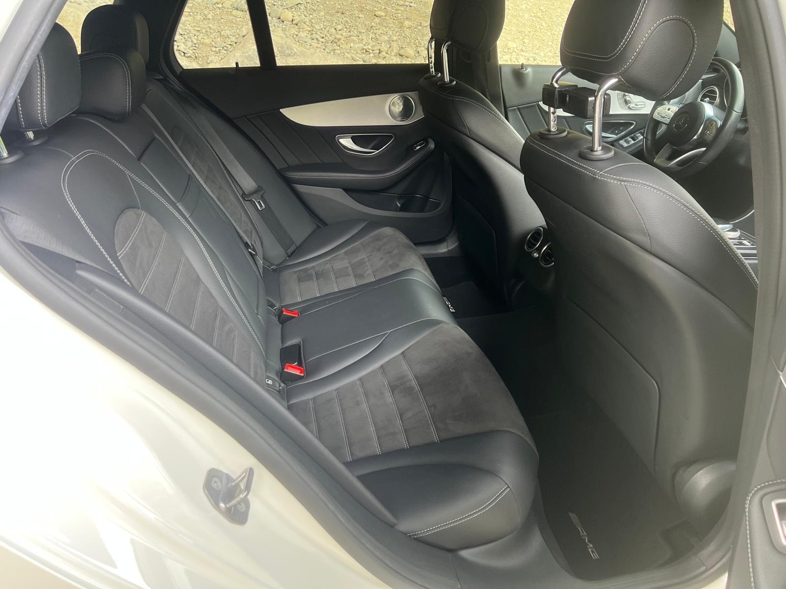 MERCEDES-BENZ C 400 AMG Line 4Matic 9G-Tronic-image-11