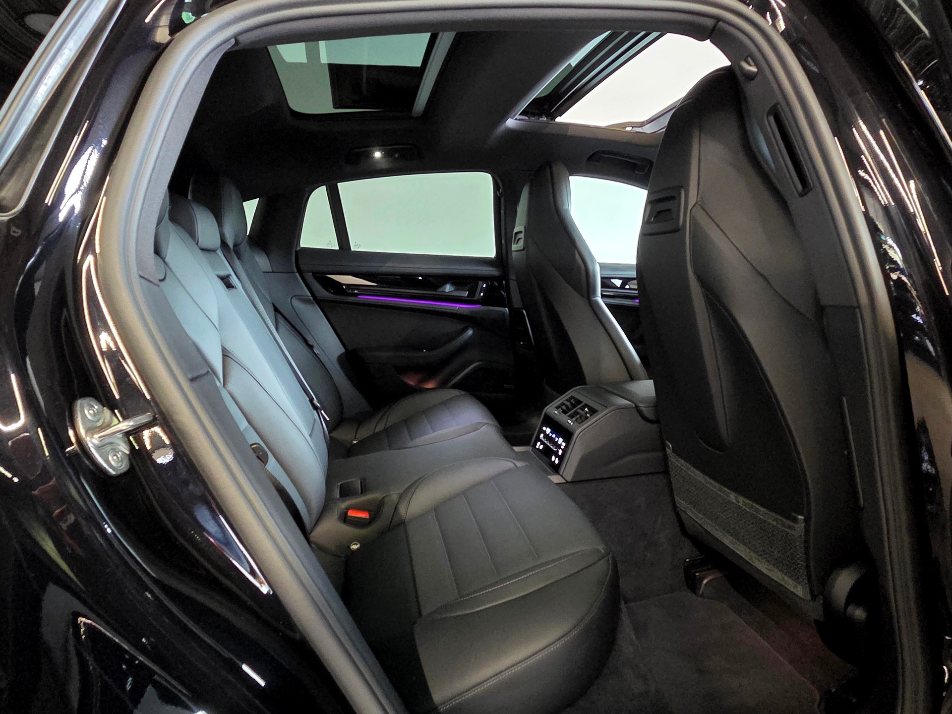 PORSCHE Panamera 2.9 V6 4 E-Hybrid-image-25