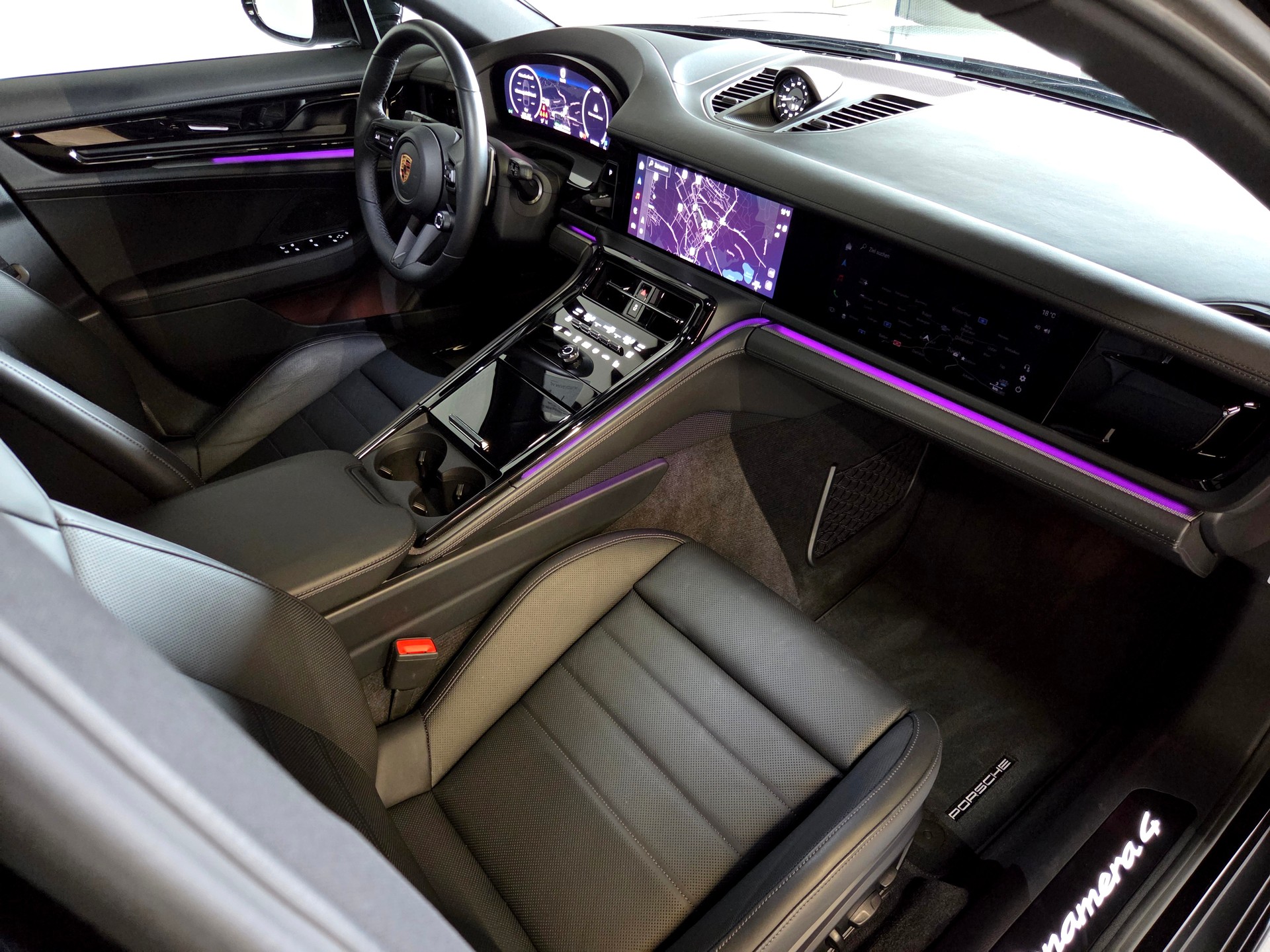 PORSCHE Panamera 2.9 V6 4 E-Hybrid-image-23