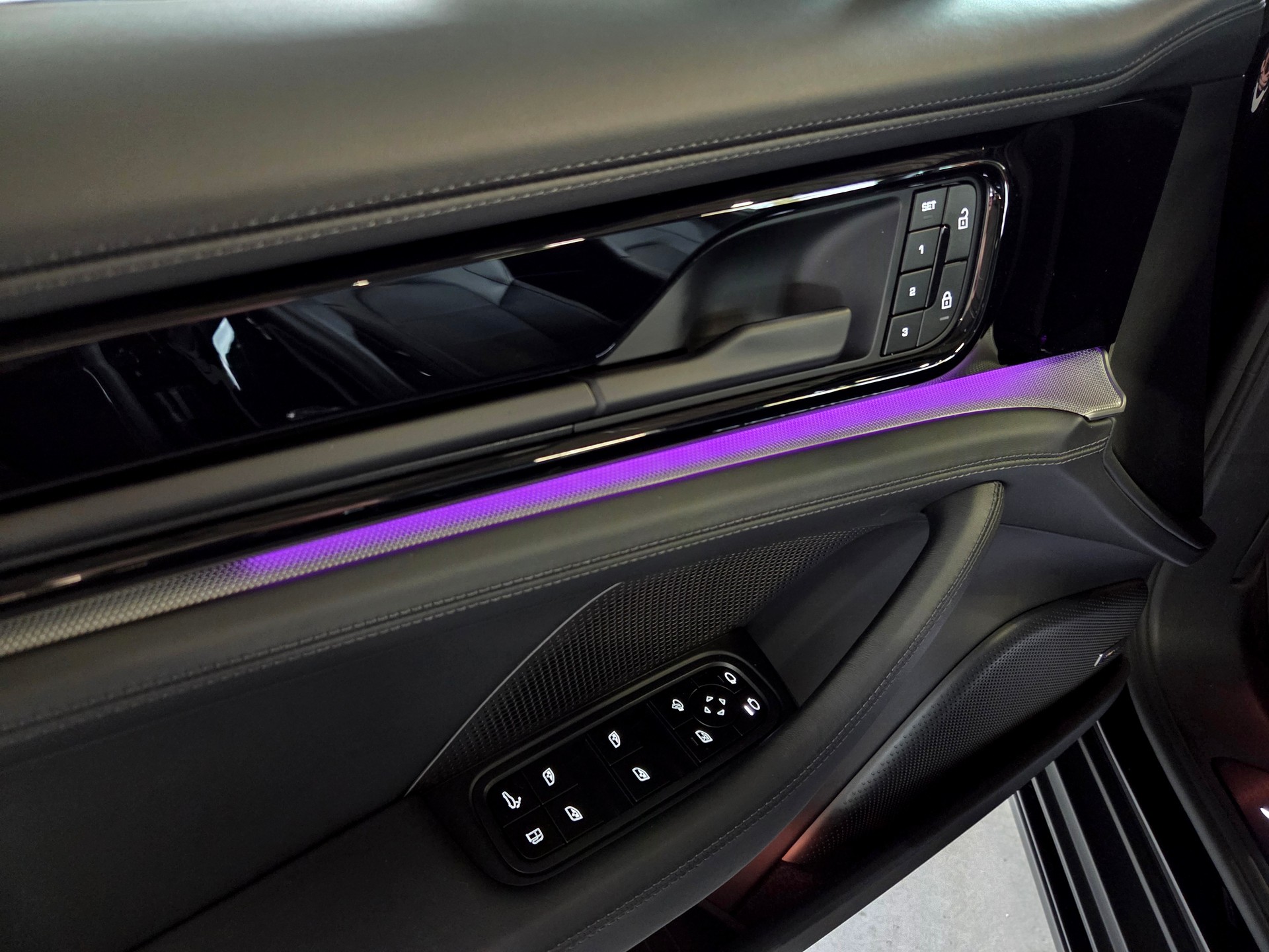 PORSCHE Panamera 2.9 V6 4 E-Hybrid-image-24