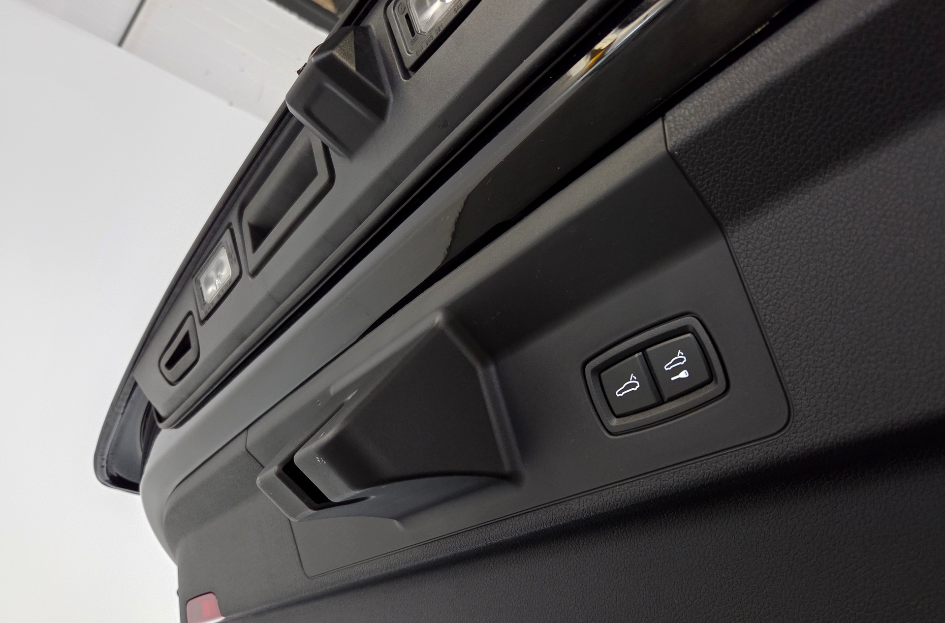 PORSCHE Panamera 2.9 V6 4 E-Hybrid-image-28