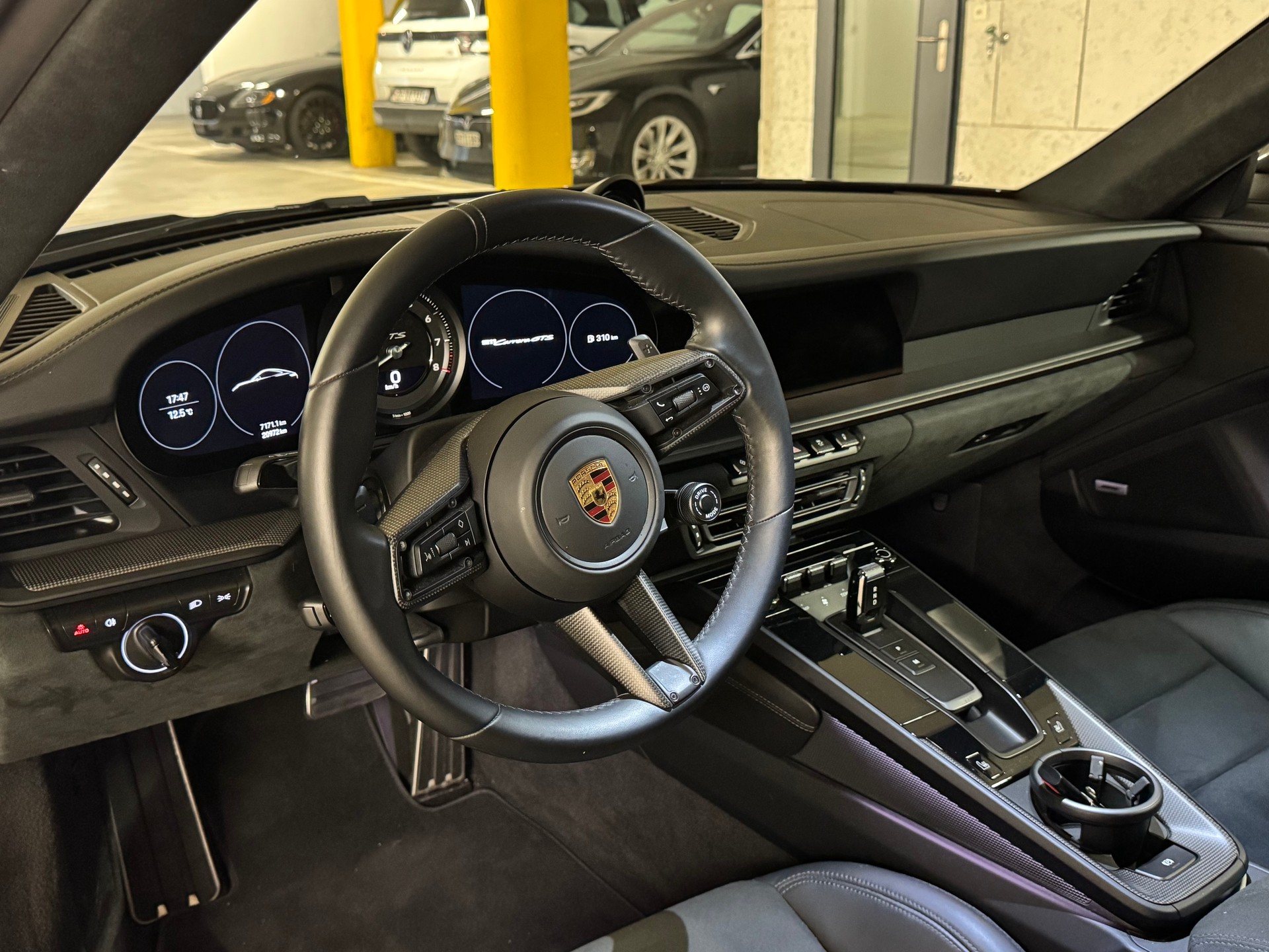 PORSCHE 911 Carrera GTS PDK-image-10