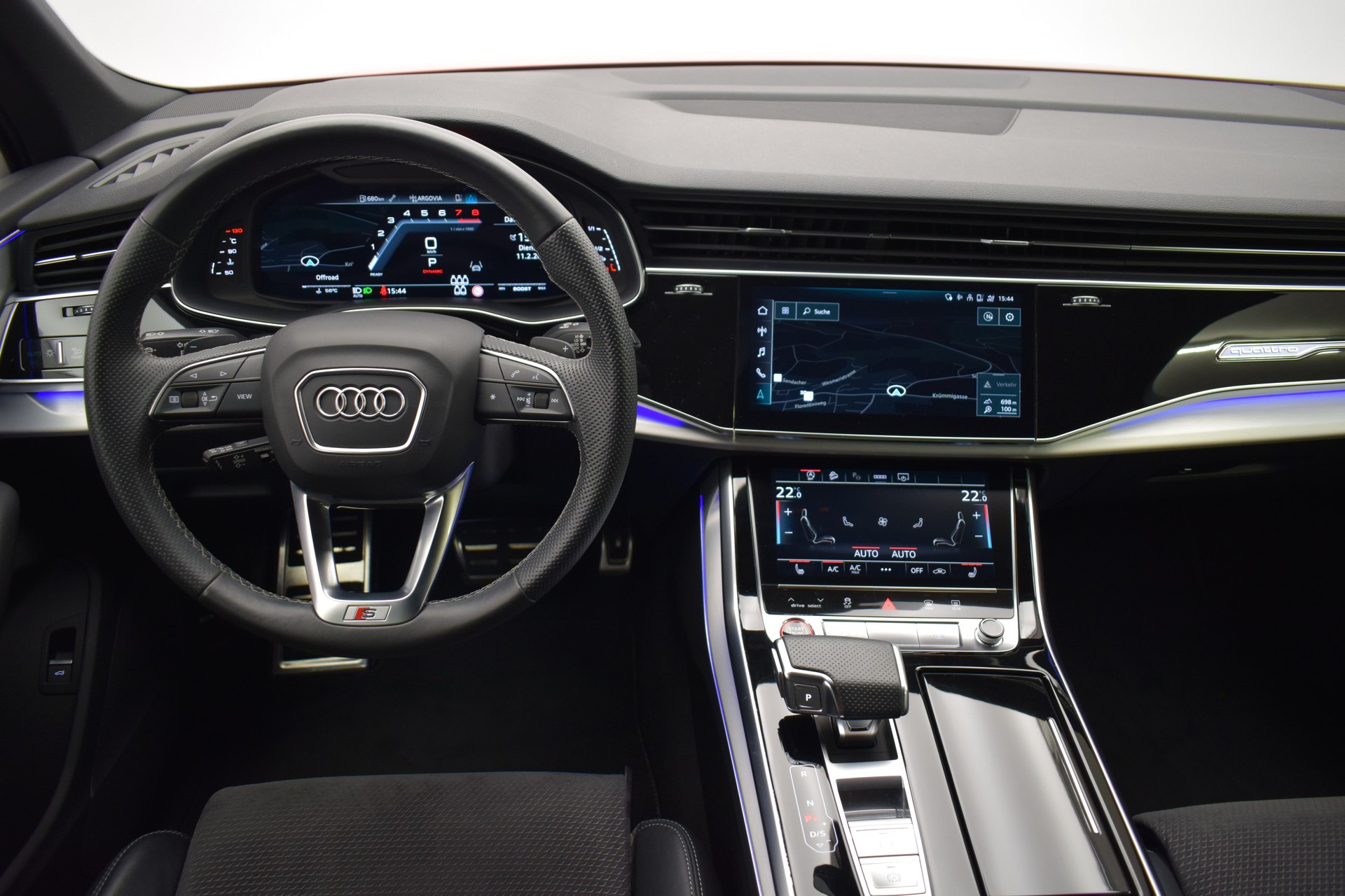 AUDI SQ7 TFSI quattro tiptronic, 7 Sitzer, Anhängerkupplung-image-19