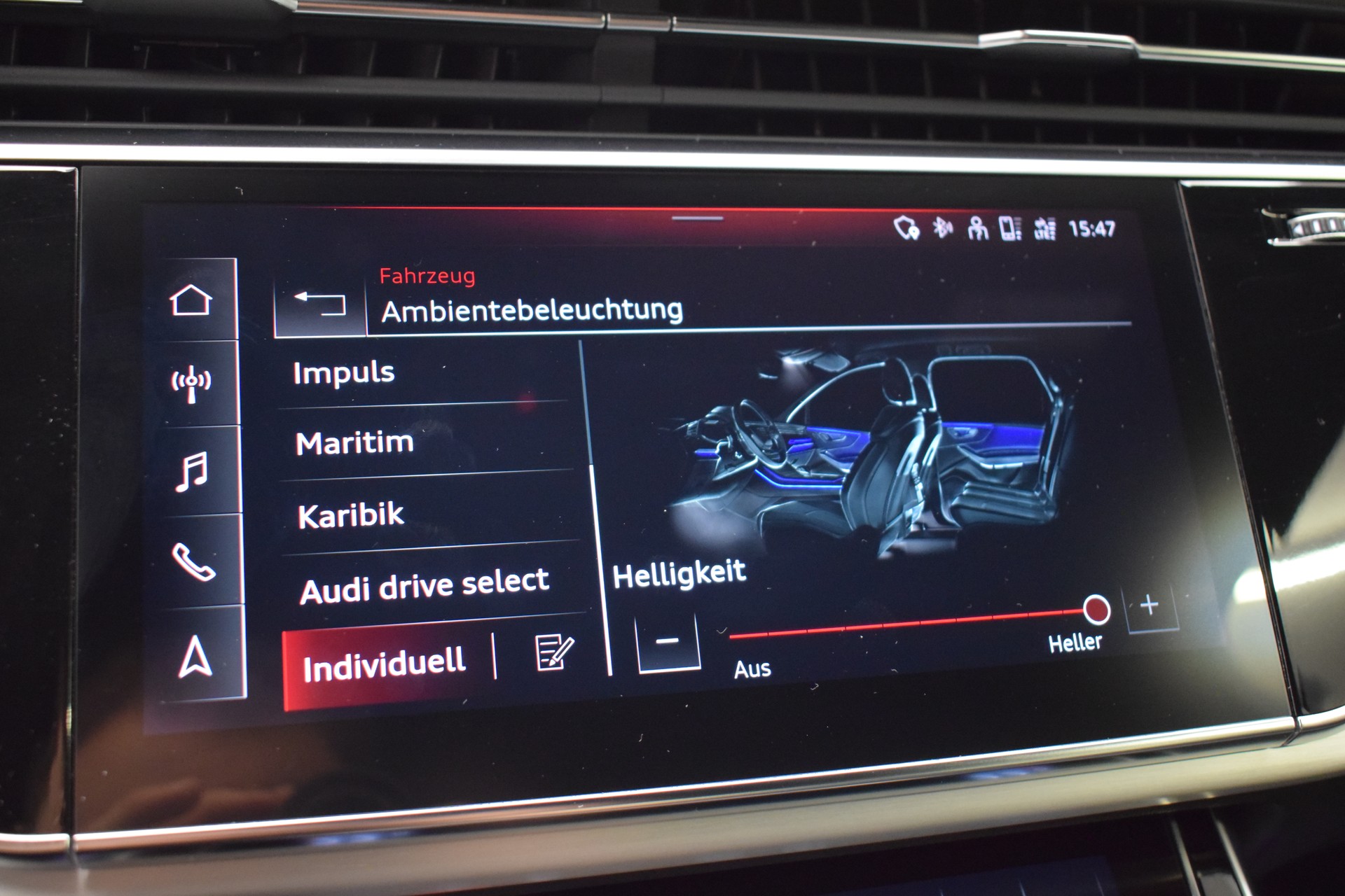 AUDI SQ7 TFSI quattro tiptronic, 7 Sitzer, Anhängerkupplung-image-24