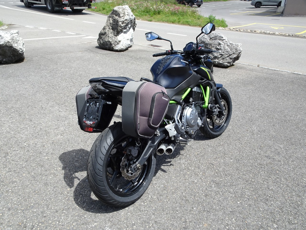 KAWASAKI Z 650 ABS-image-4