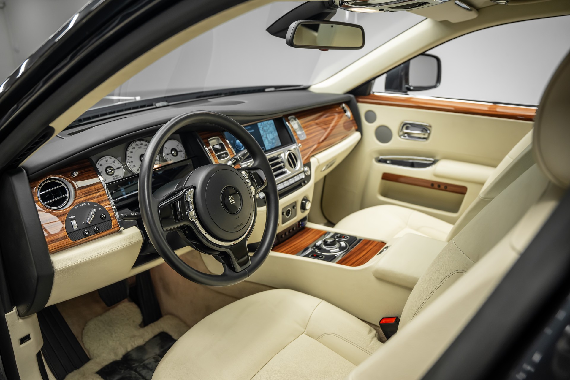 ROLLS-ROYCE * GHOST 6.6 V12 * NUR 57500KM * 22 ZOLL RÄDER* LEASING AB 720.- *-image-10