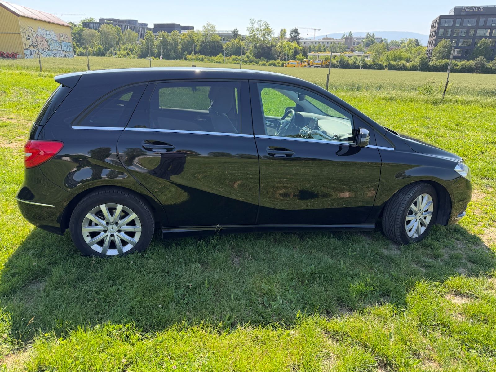 MERCEDES-BENZ B 200 7G-DCT-image-4