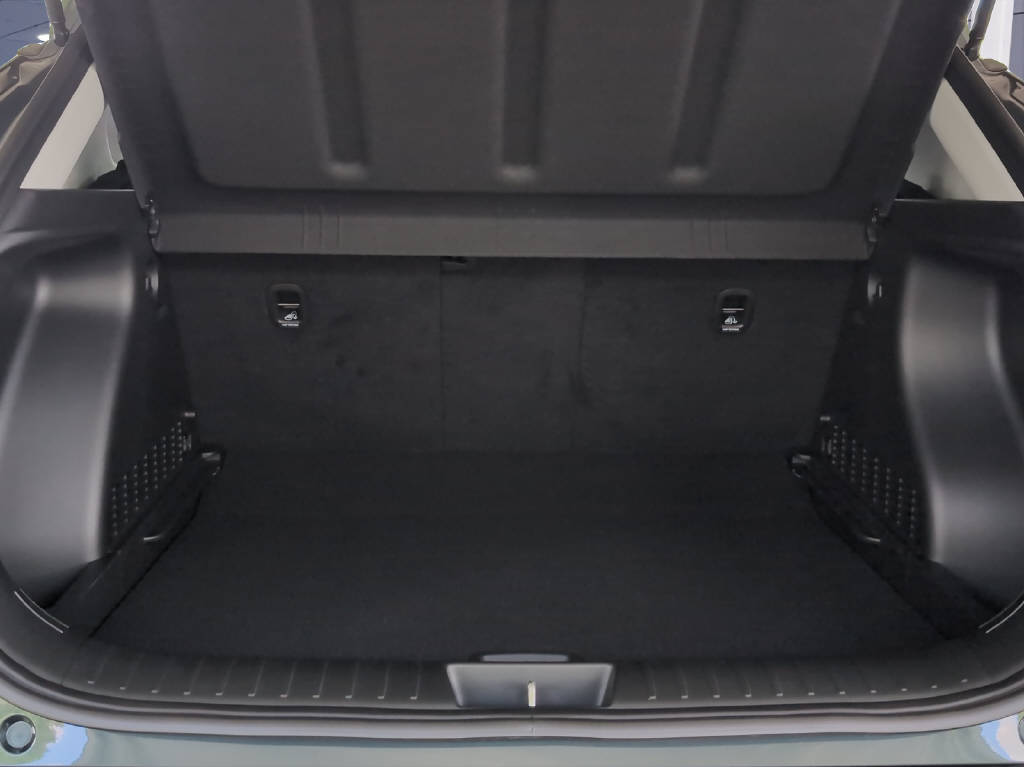 HYUNDAI KONA Electric Amplia 65 KWH Heat Pump-image-12