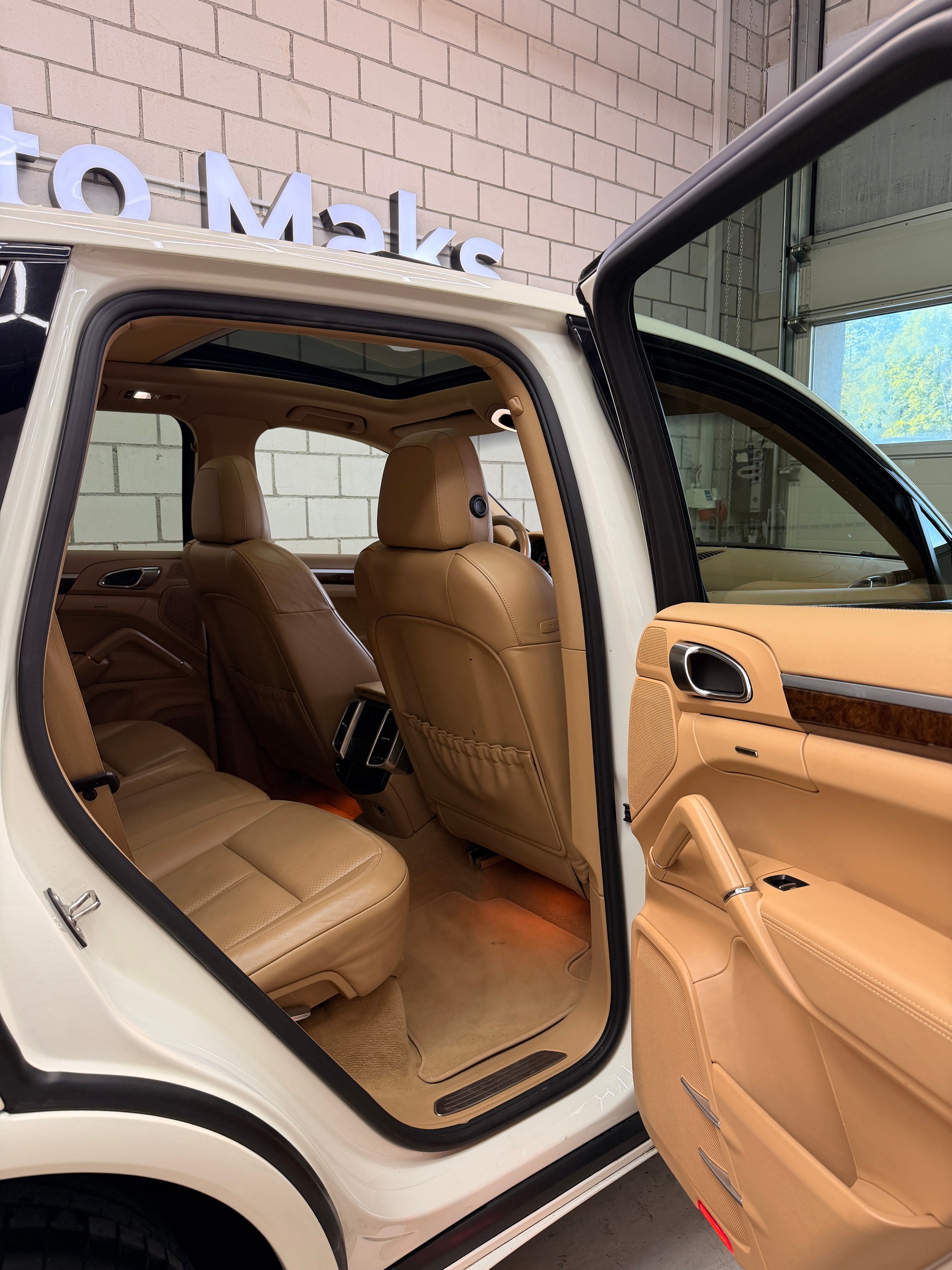 PORSCHE Cayenne Diesel-image-5