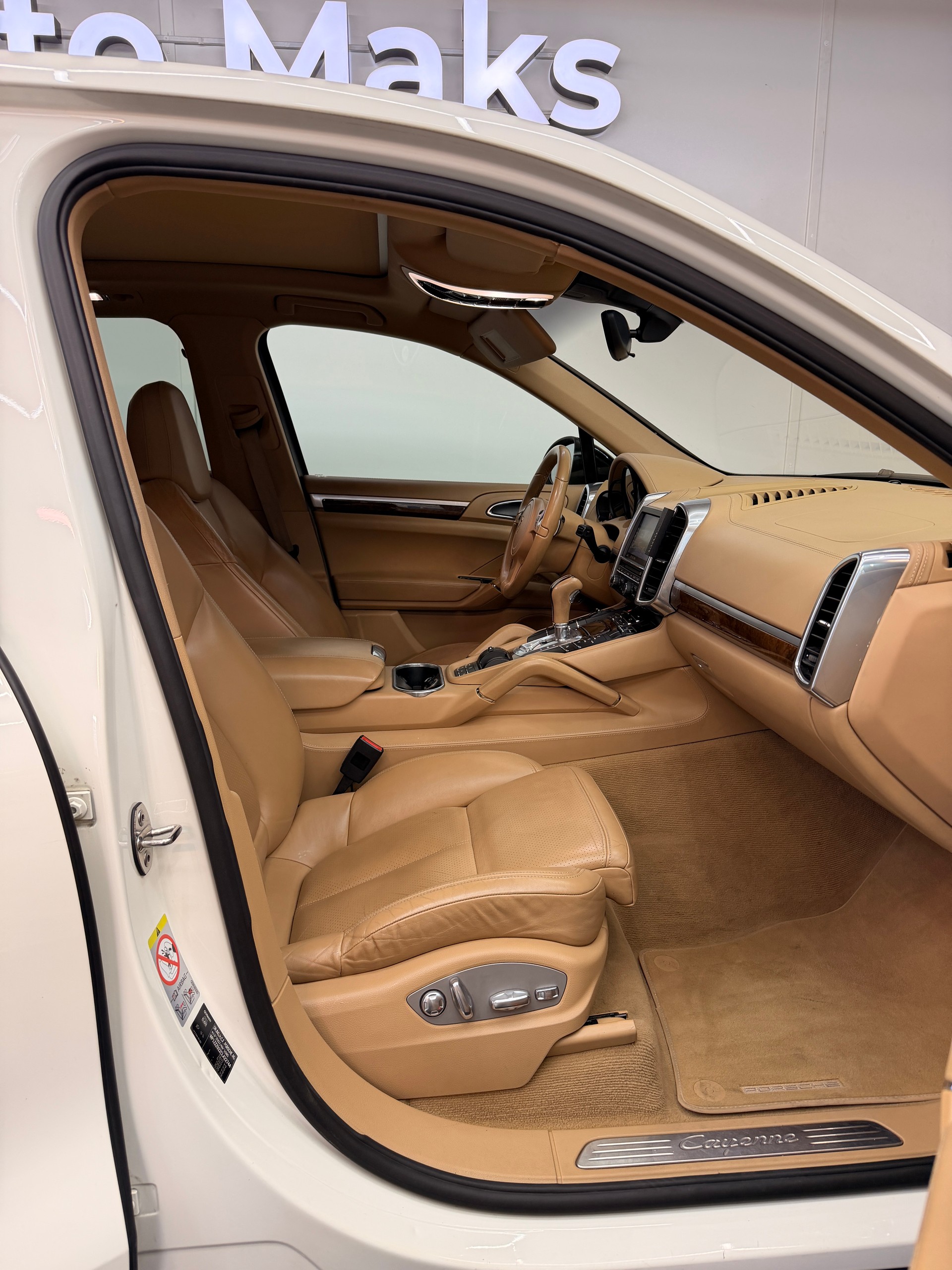 PORSCHE Cayenne Diesel-image-3