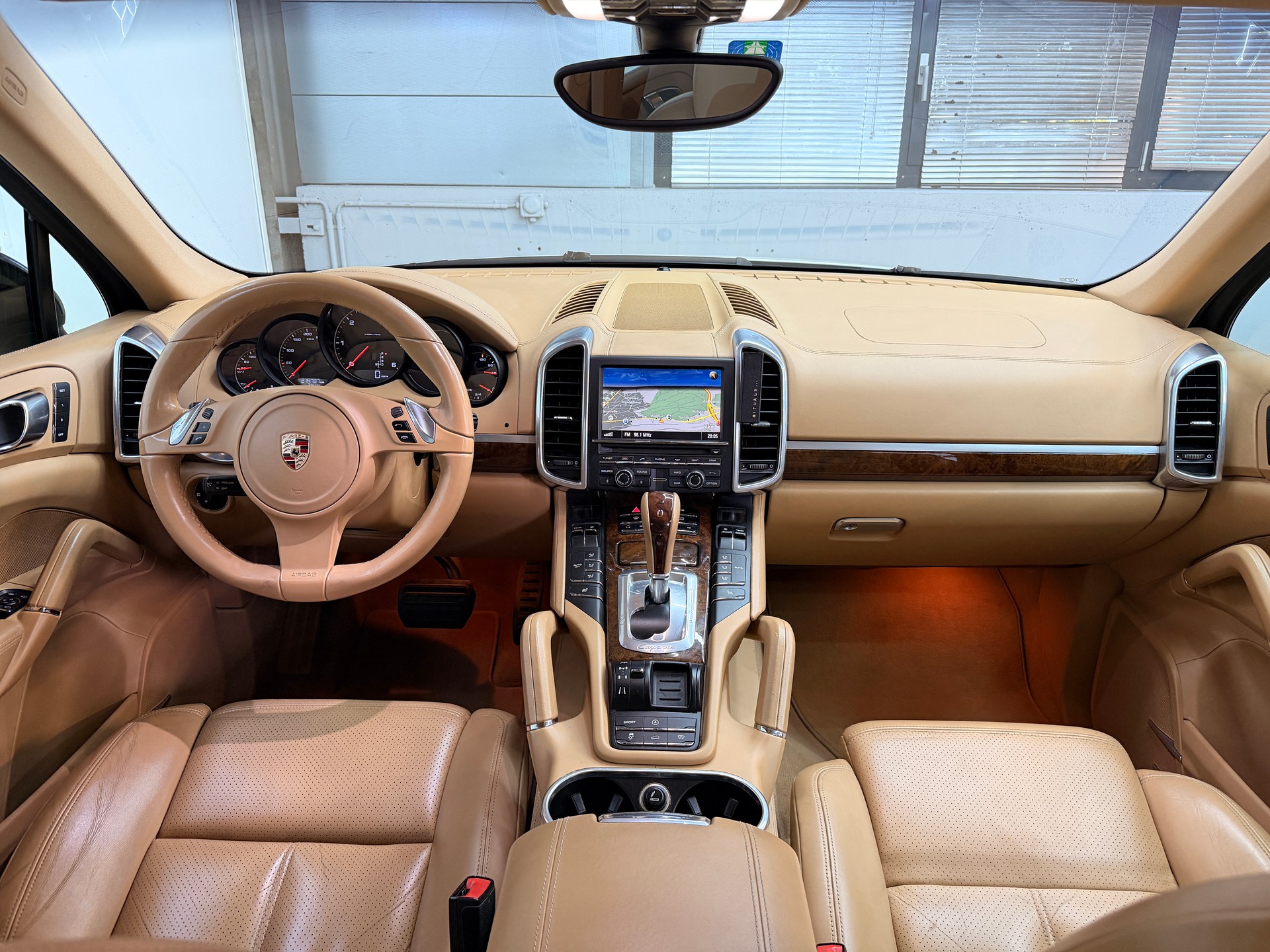 PORSCHE Cayenne Diesel-image-5