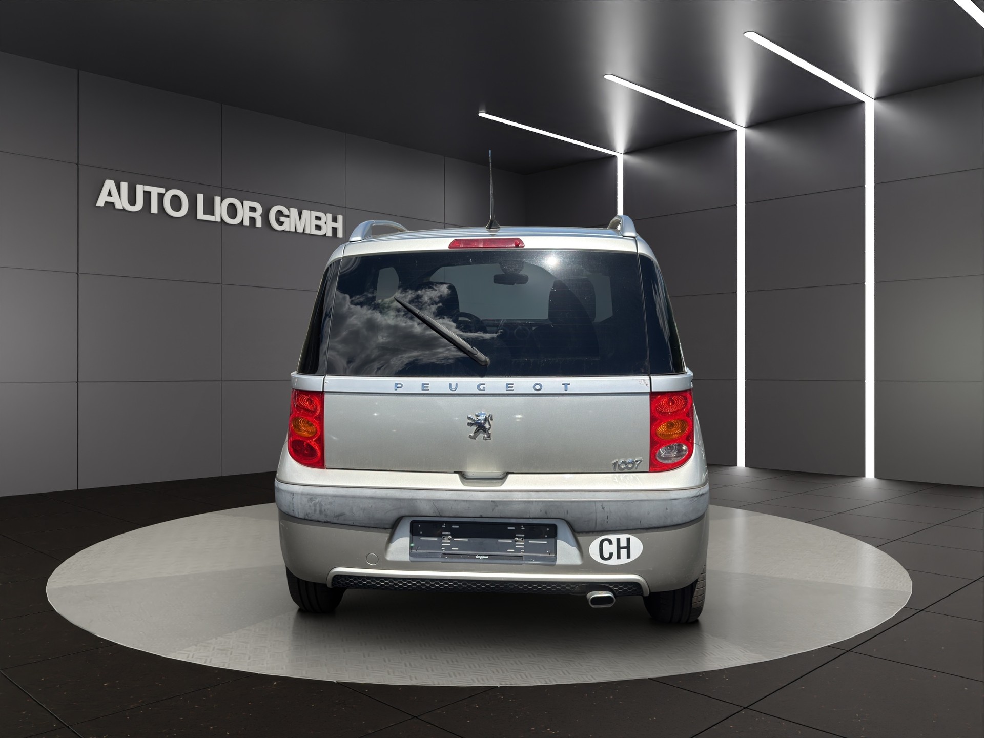 PEUGEOT 1007 1.4 HDI Sporty-image-6