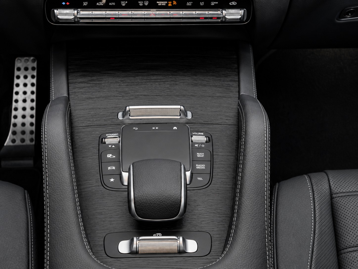 MERCEDES-BENZ GLS 580 AMG Line 4matic-image-18
