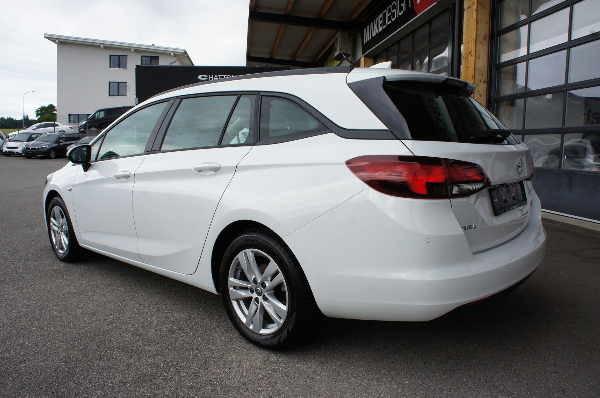 OPEL Astra Sports Tourer 1.6 CDTi ecoF Enjoy-image-2