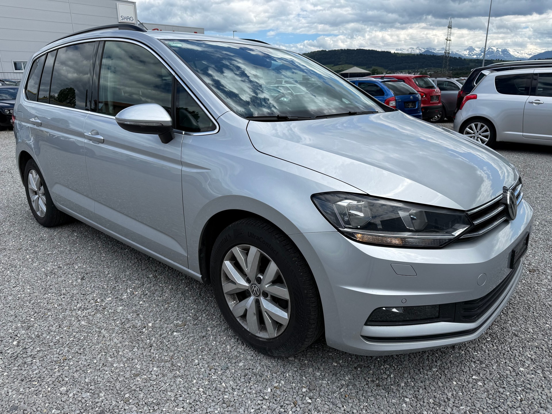VW Touran 2.0 TDI BlueMotion Technology Sport DSG-image-5