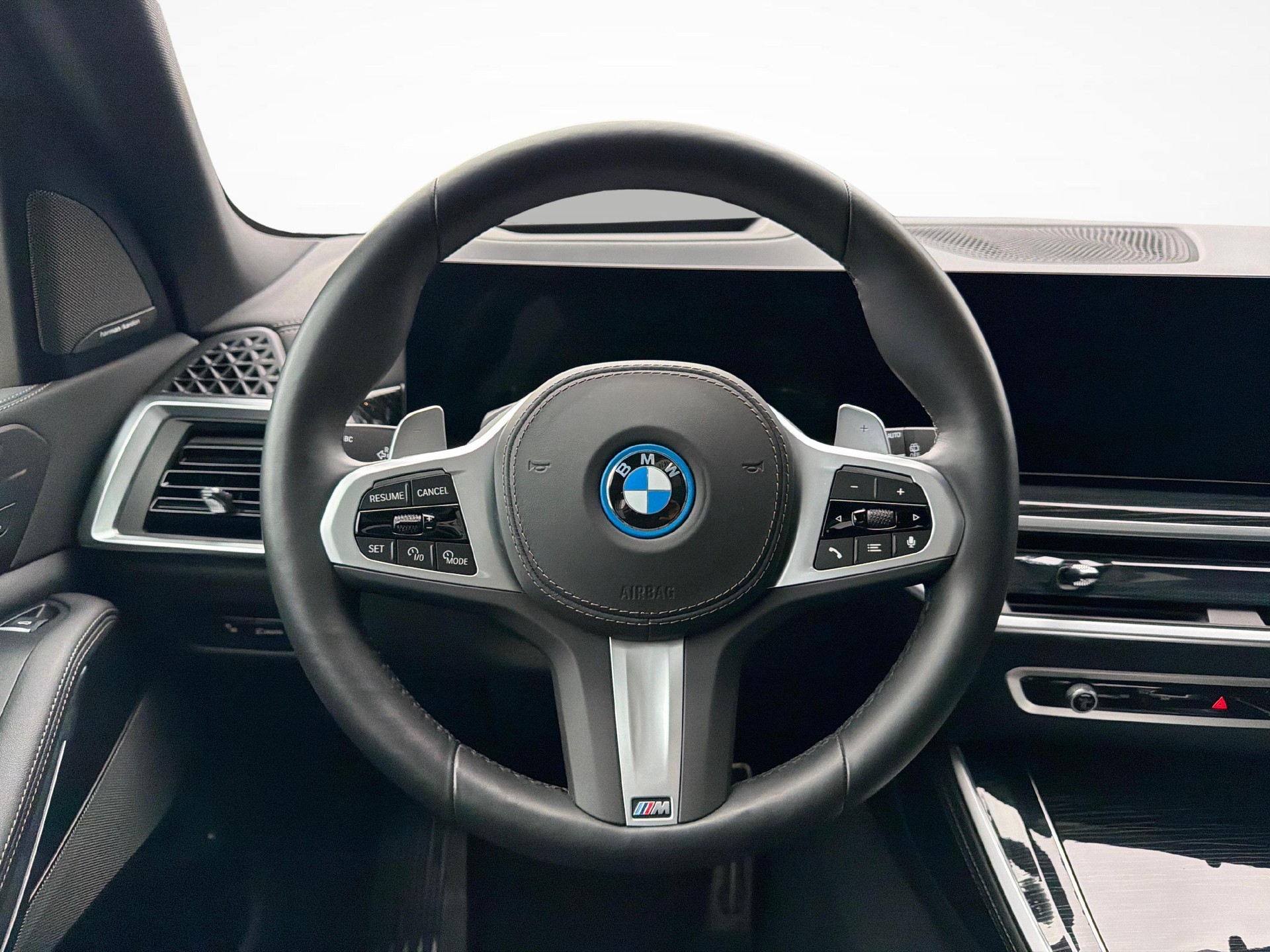 BMW X5 50e xDrive SAG-image-13
