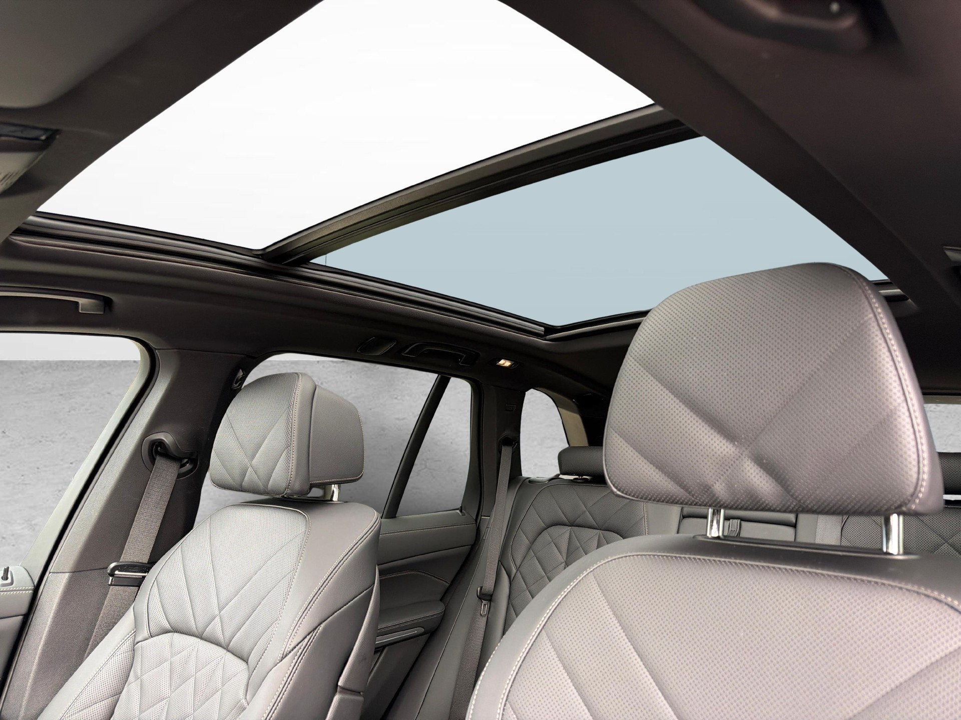 BMW X5 50e xDrive SAG-image-19