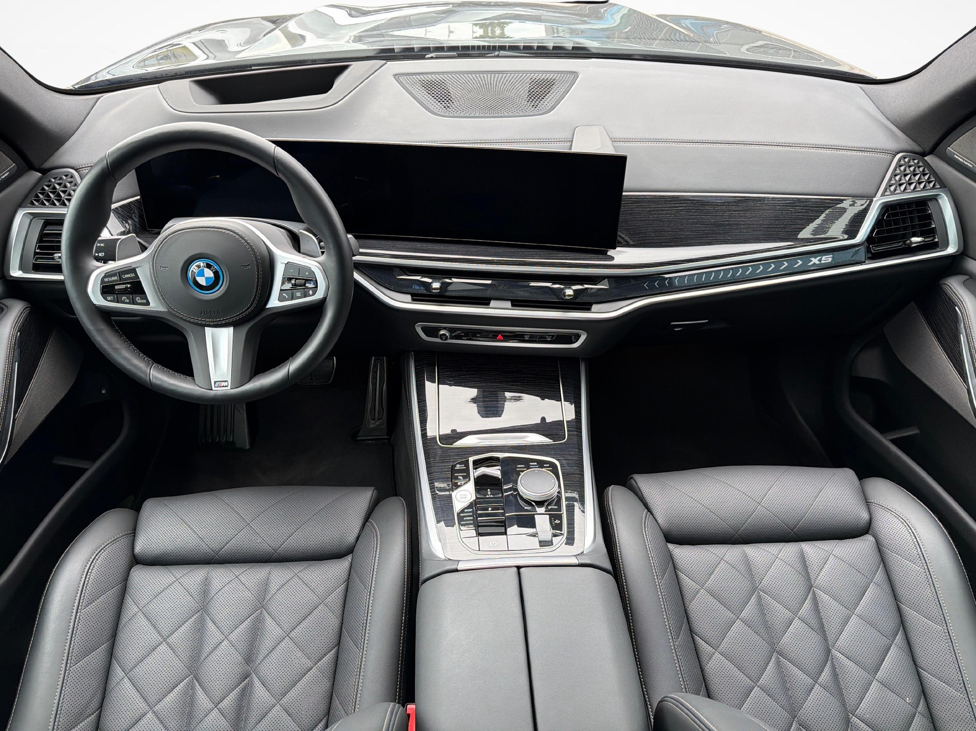 BMW X5 50e xDrive SAG-image-12