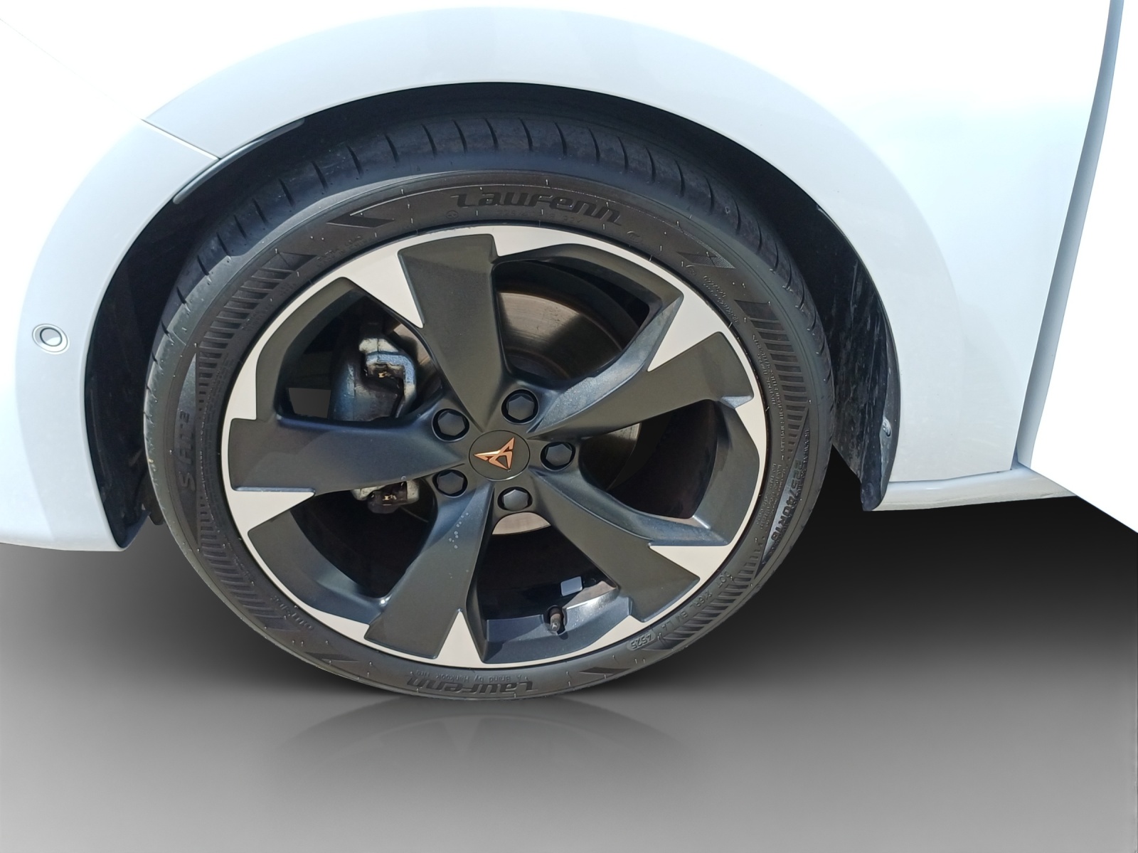 CUPRA LEON ST 1.5 eTSI DSG-image-13