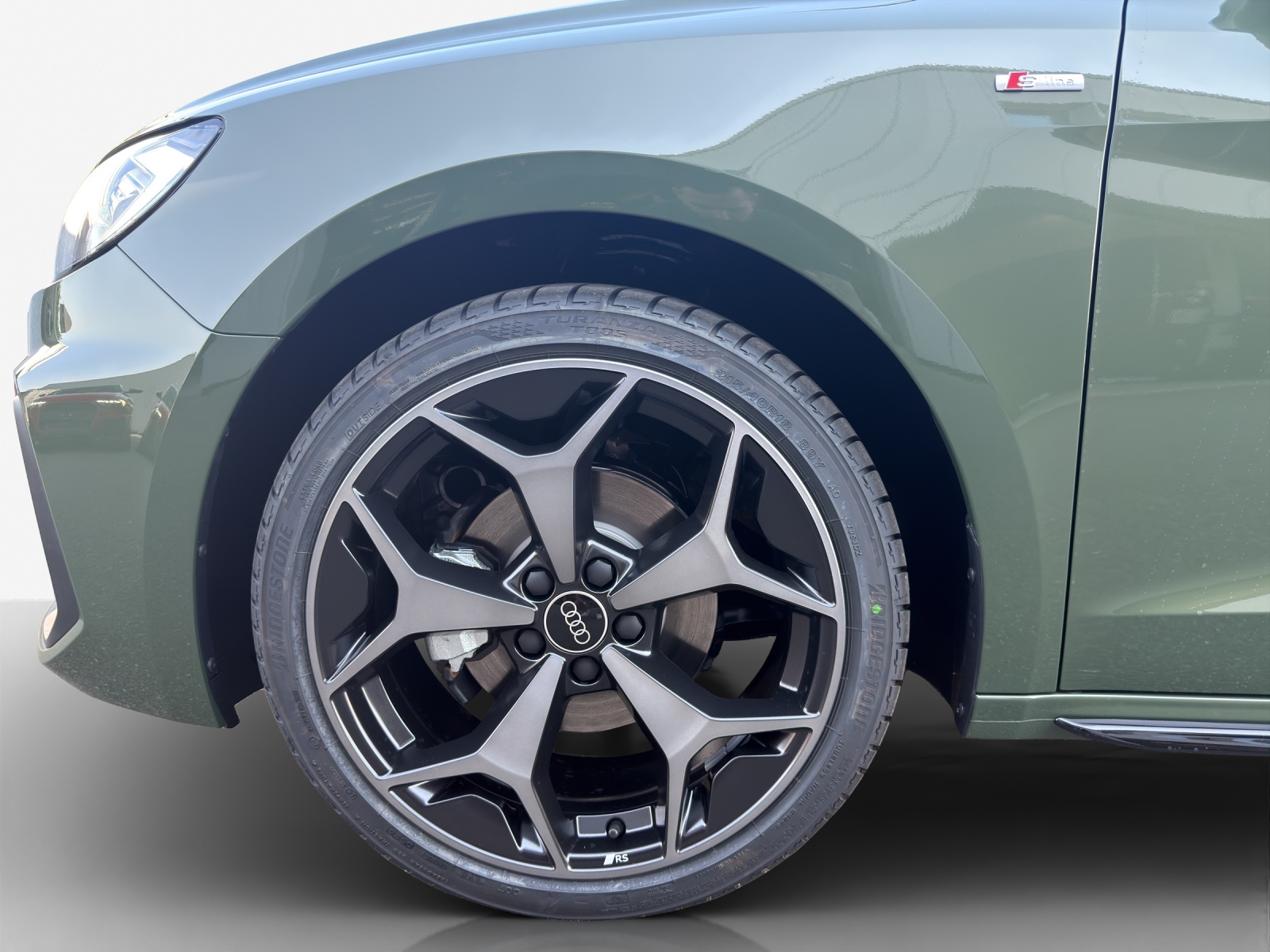 AUDI A1 Sportback 30 TFSI S Line Attraction S-tronic-image-12