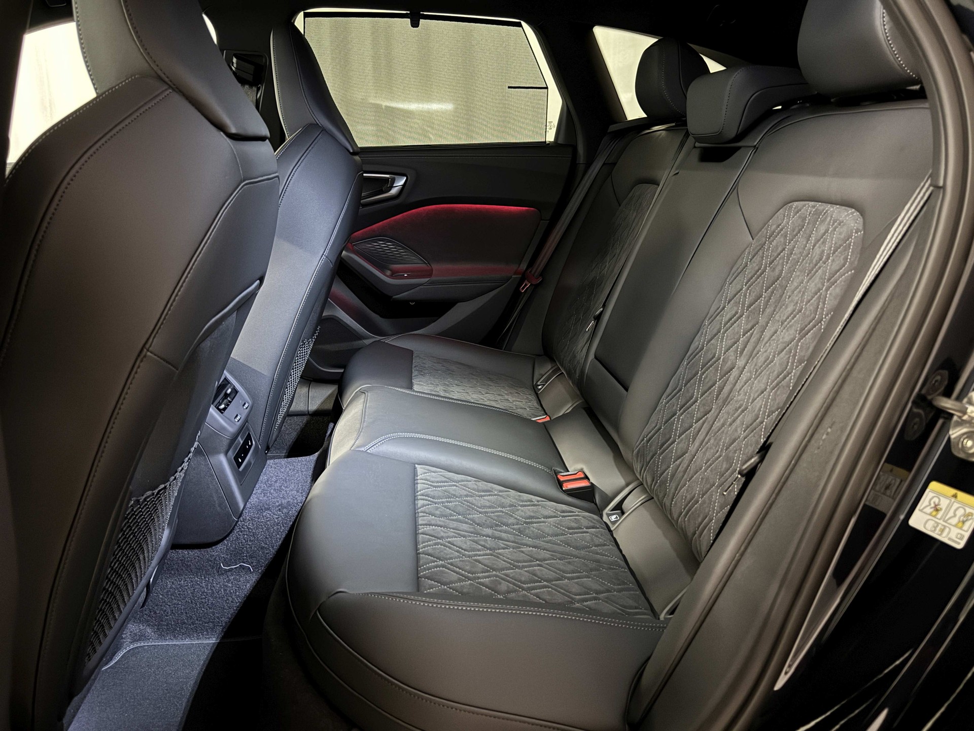 AUDI A5 Avant e-hybrid quattro 270 kW S tronic-image-14
