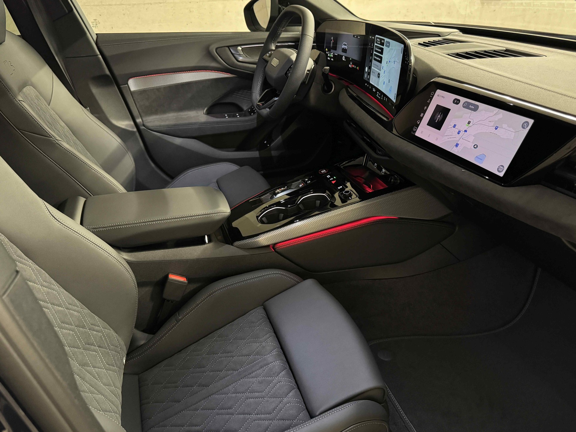 AUDI A5 Avant e-hybrid quattro 270 kW S tronic-image-13