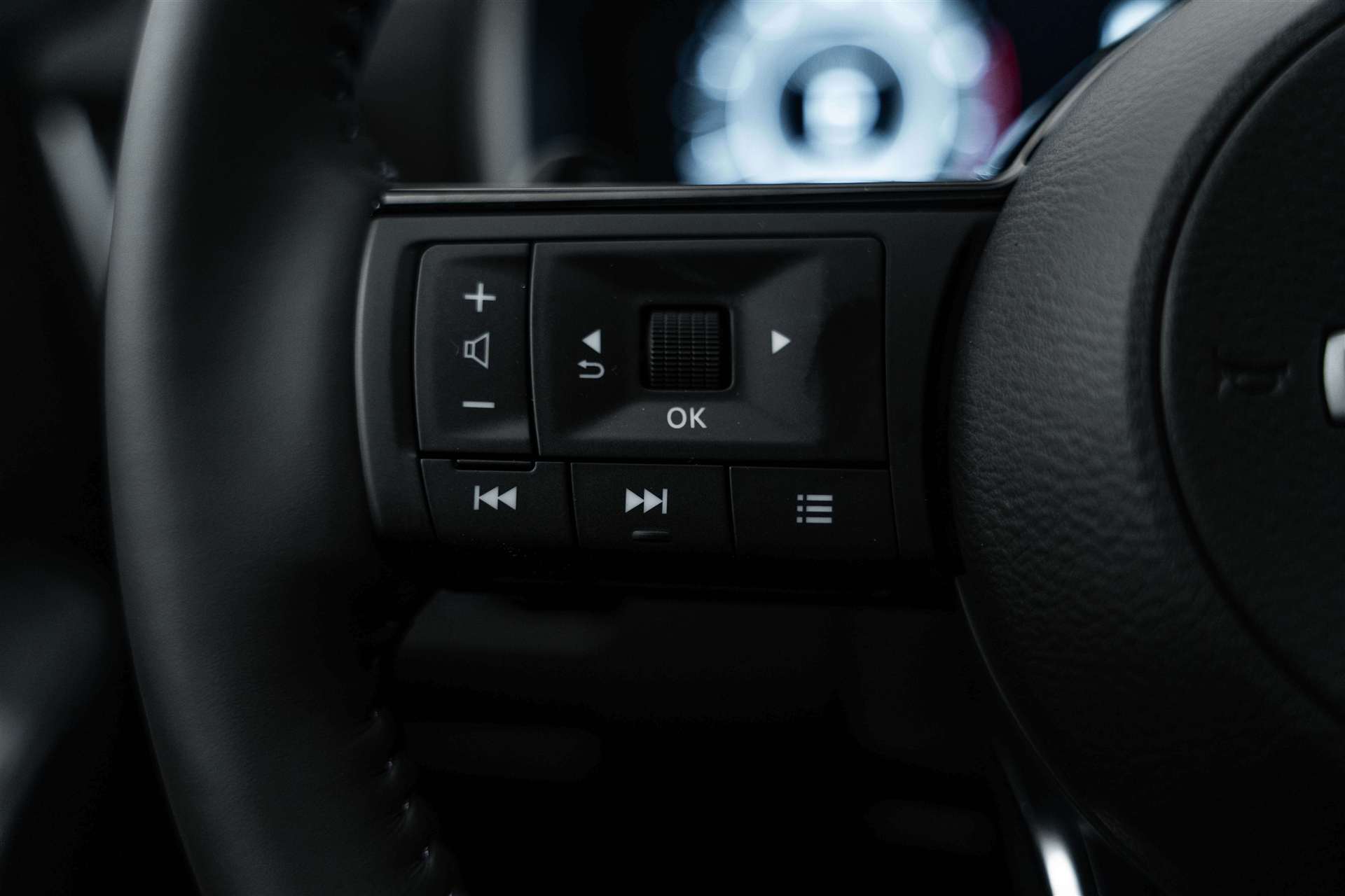 NISSAN Qashqai 1.3 DIG-T MHEV Tekna+ Xtronic-Automat-image-16