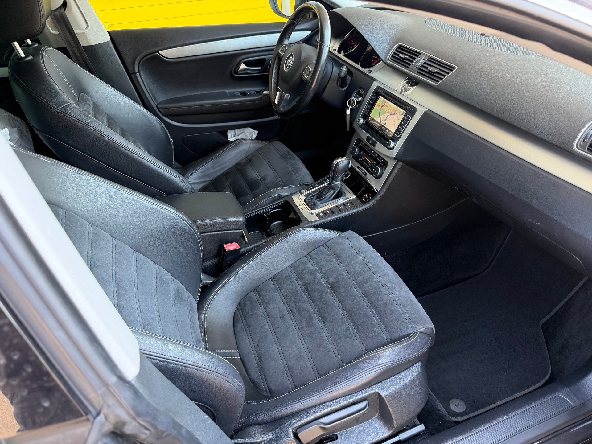 VW Passat CC 2.0 TDI BMT Advance 4Motion DSG-image-9