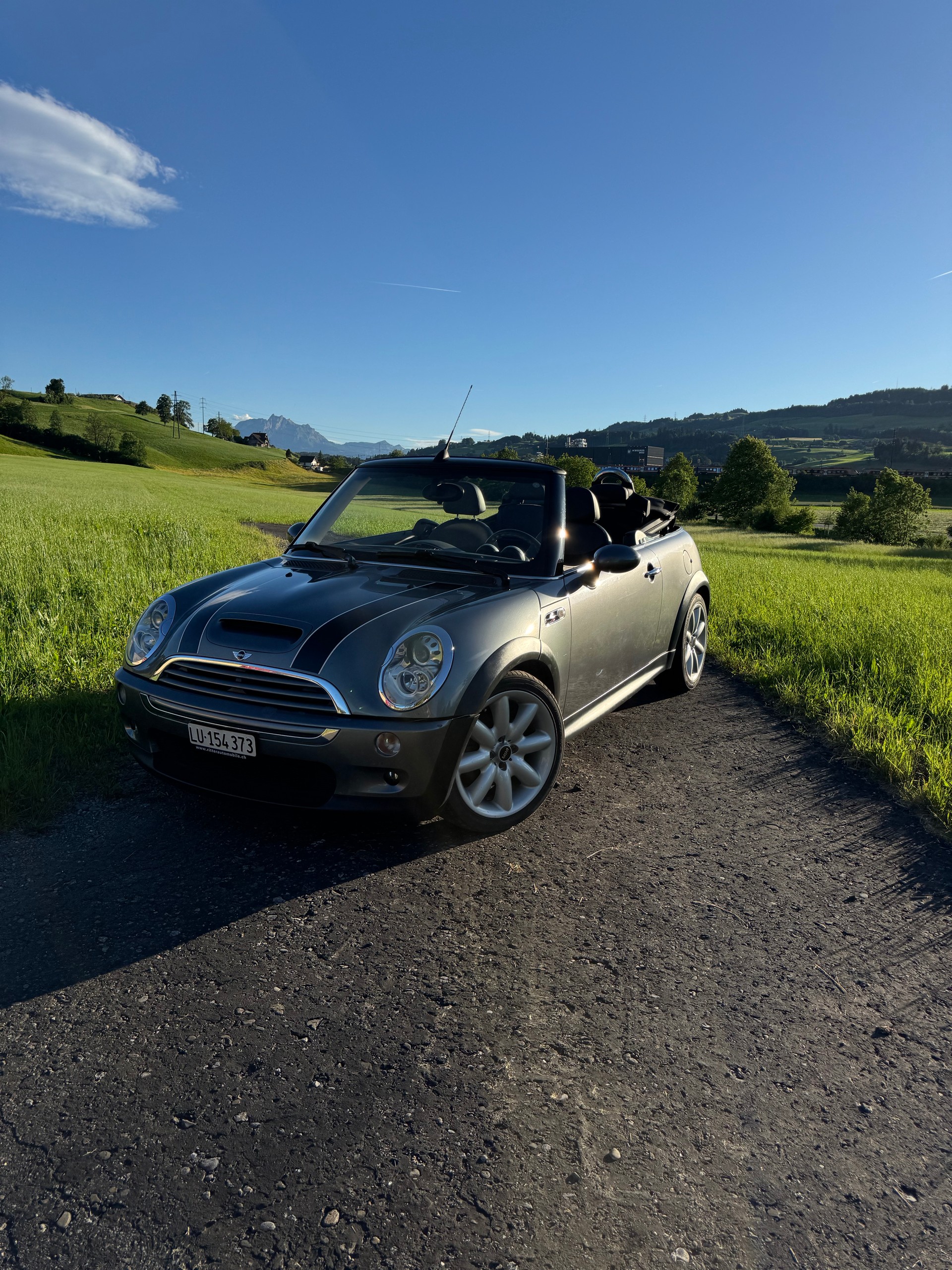 MINI 1.6i Cooper S-image-0