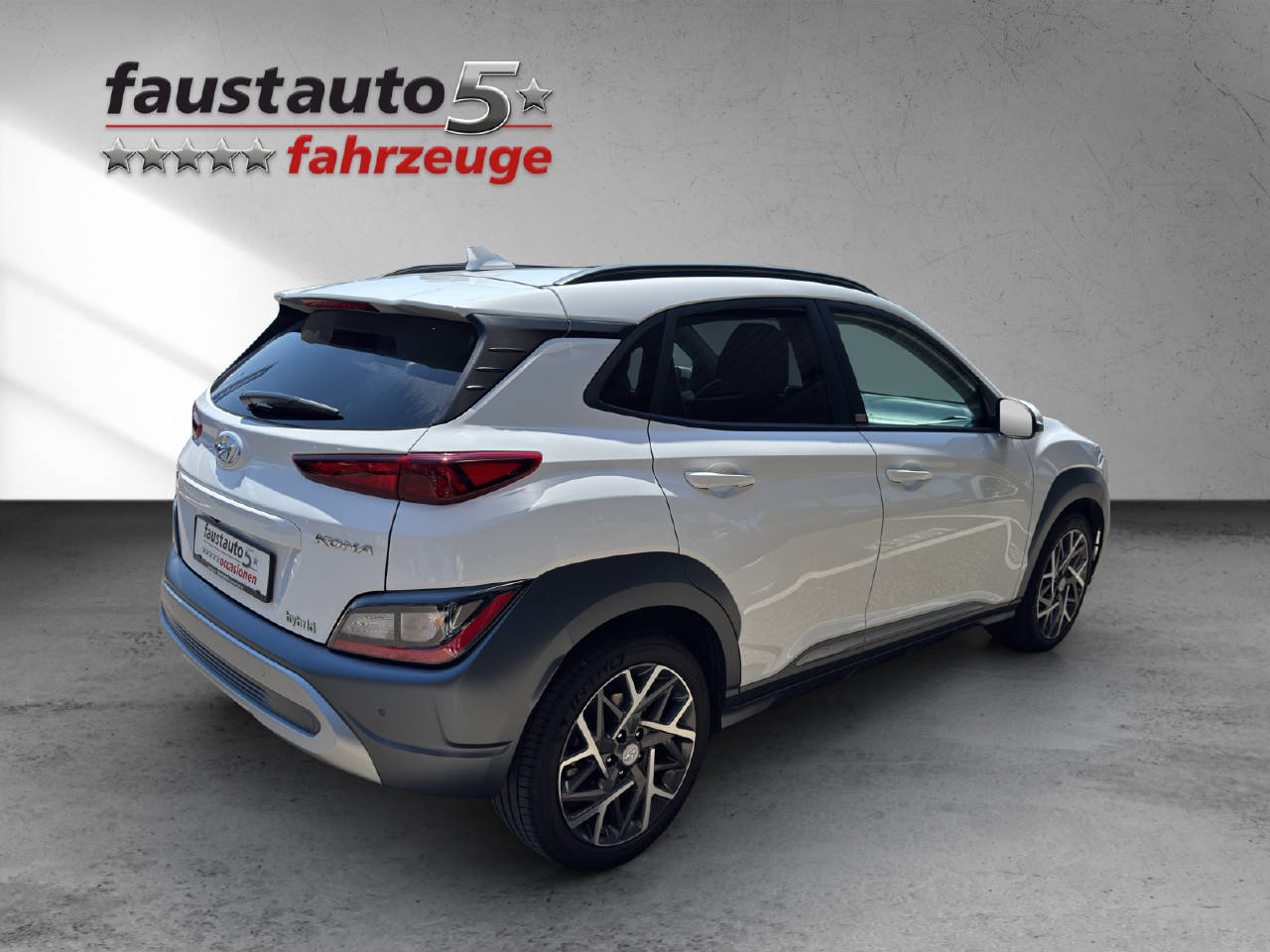 HYUNDAI Kona 1.6 GDi Hybrid Amplia MY21-image-13