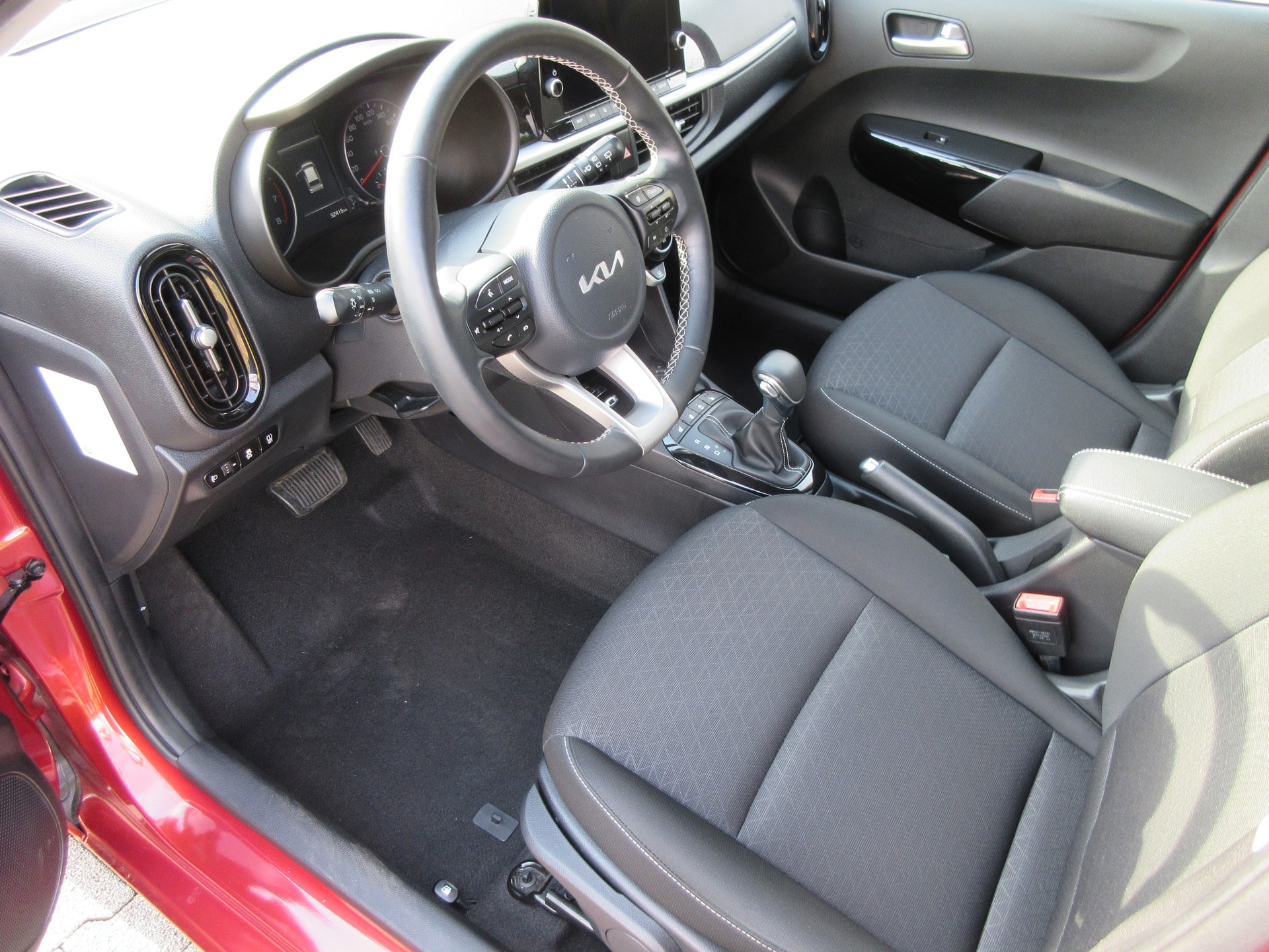 KIA Picanto 1.2 CVVT Style AMT-image-9