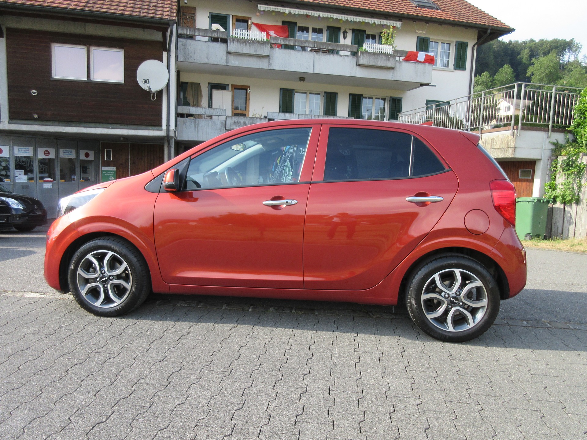 KIA Picanto 1.2 CVVT Style AMT-image-1