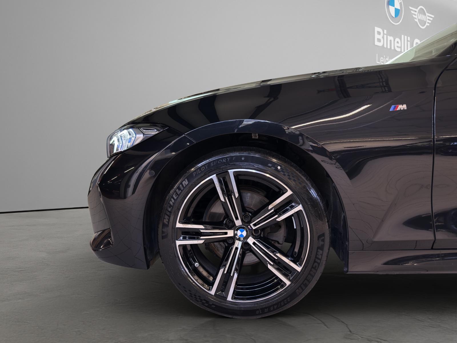 BMW 320d xDrive Touring M-SportPaket-image-22