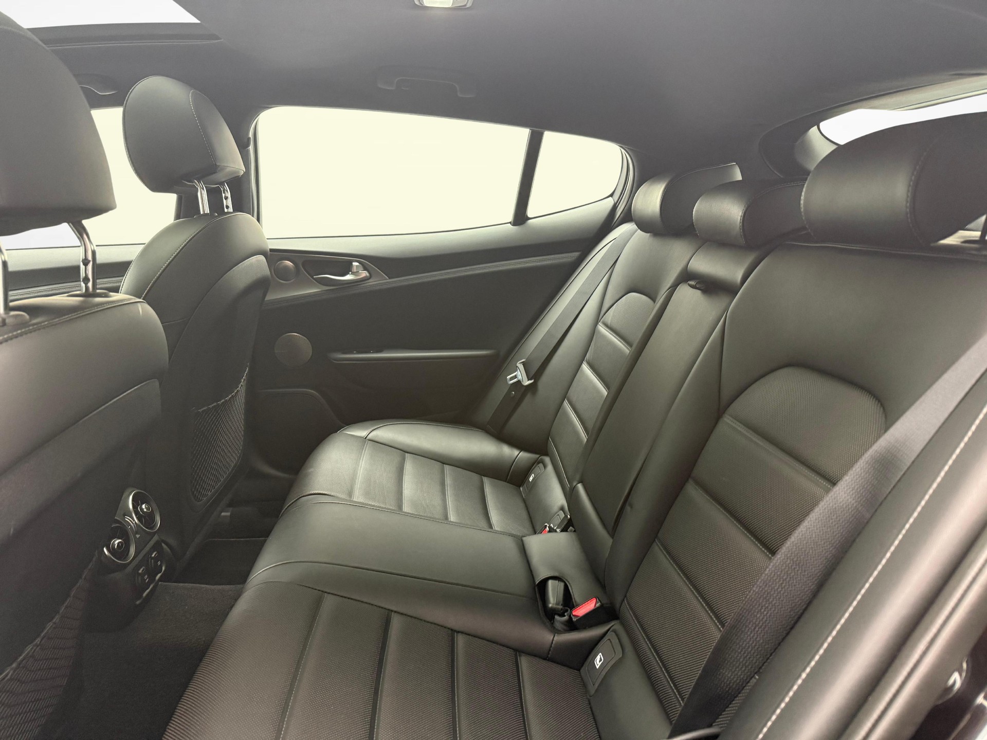 KIA Stinger GT 3.3 T-GDi-image-10