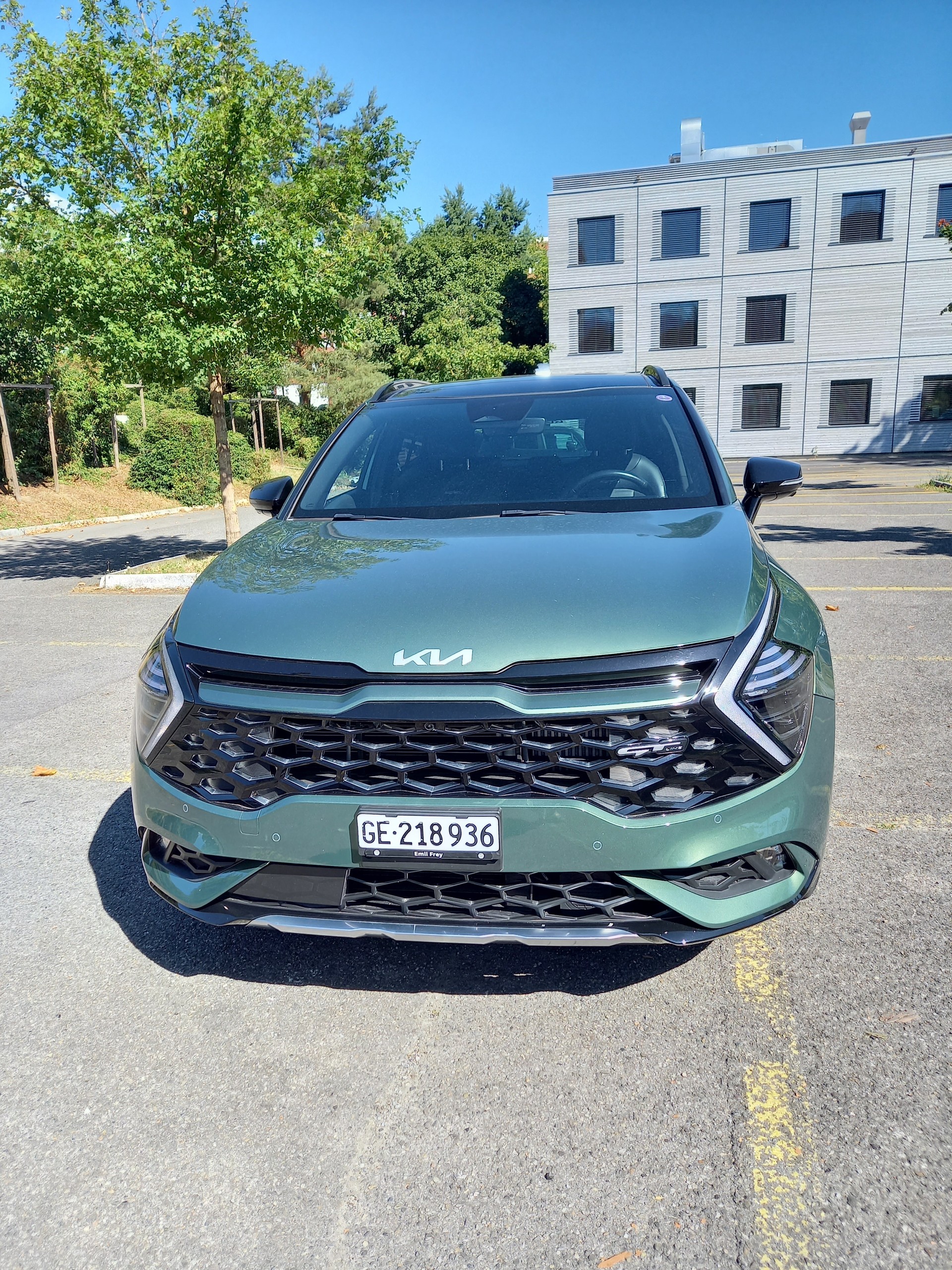 KIA 1.6 T-GDi Hybrid GT-Line-image-1