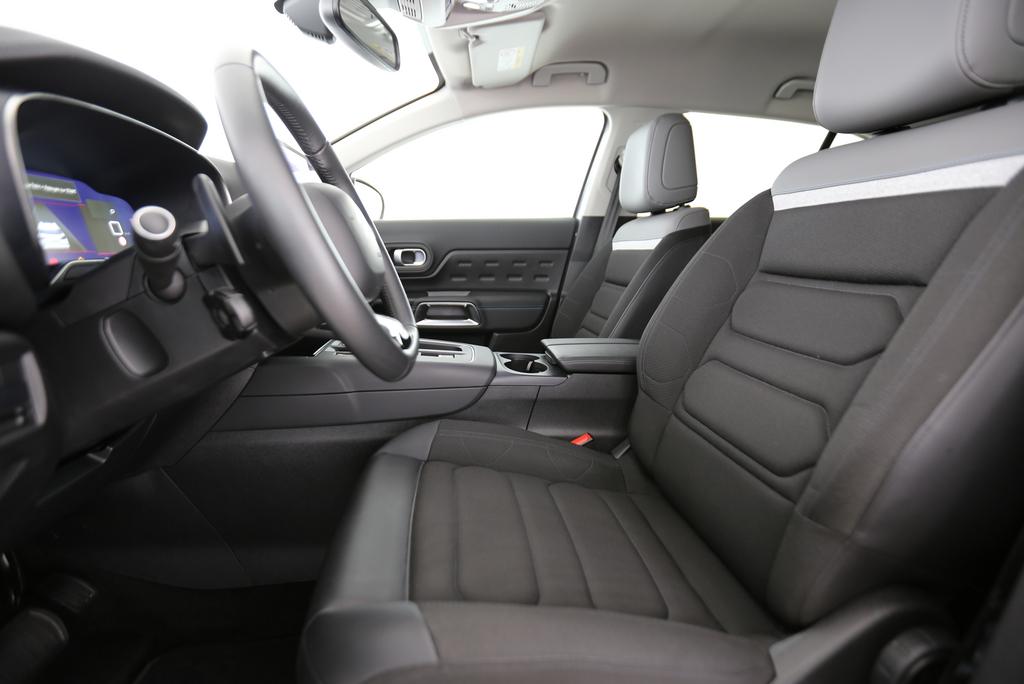 CITROEN C5 Aircross 1.2 PureTech Swiss Edition-image-3