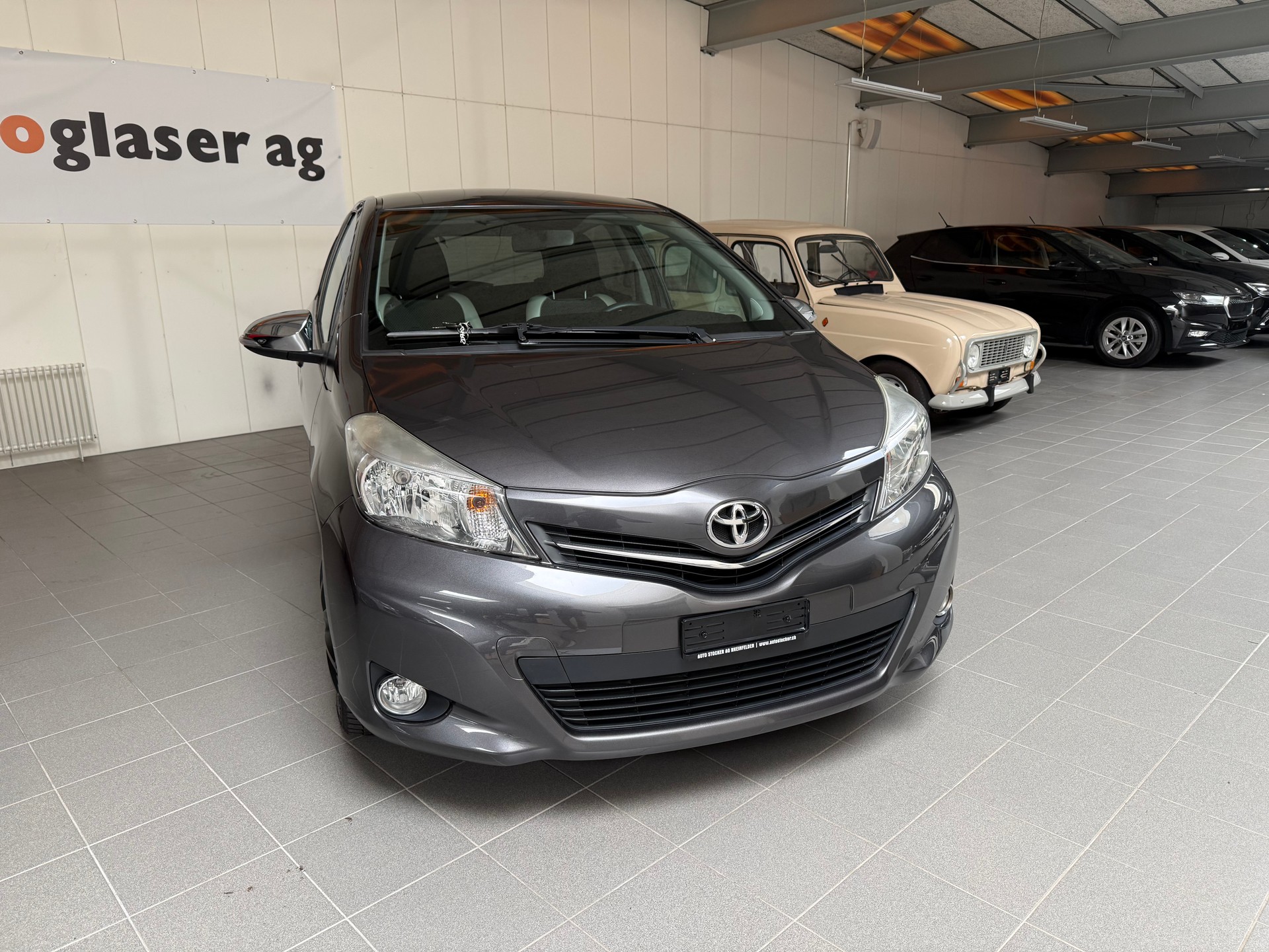 TOYOTA Yaris 1.33 Style Multidrive-image-3