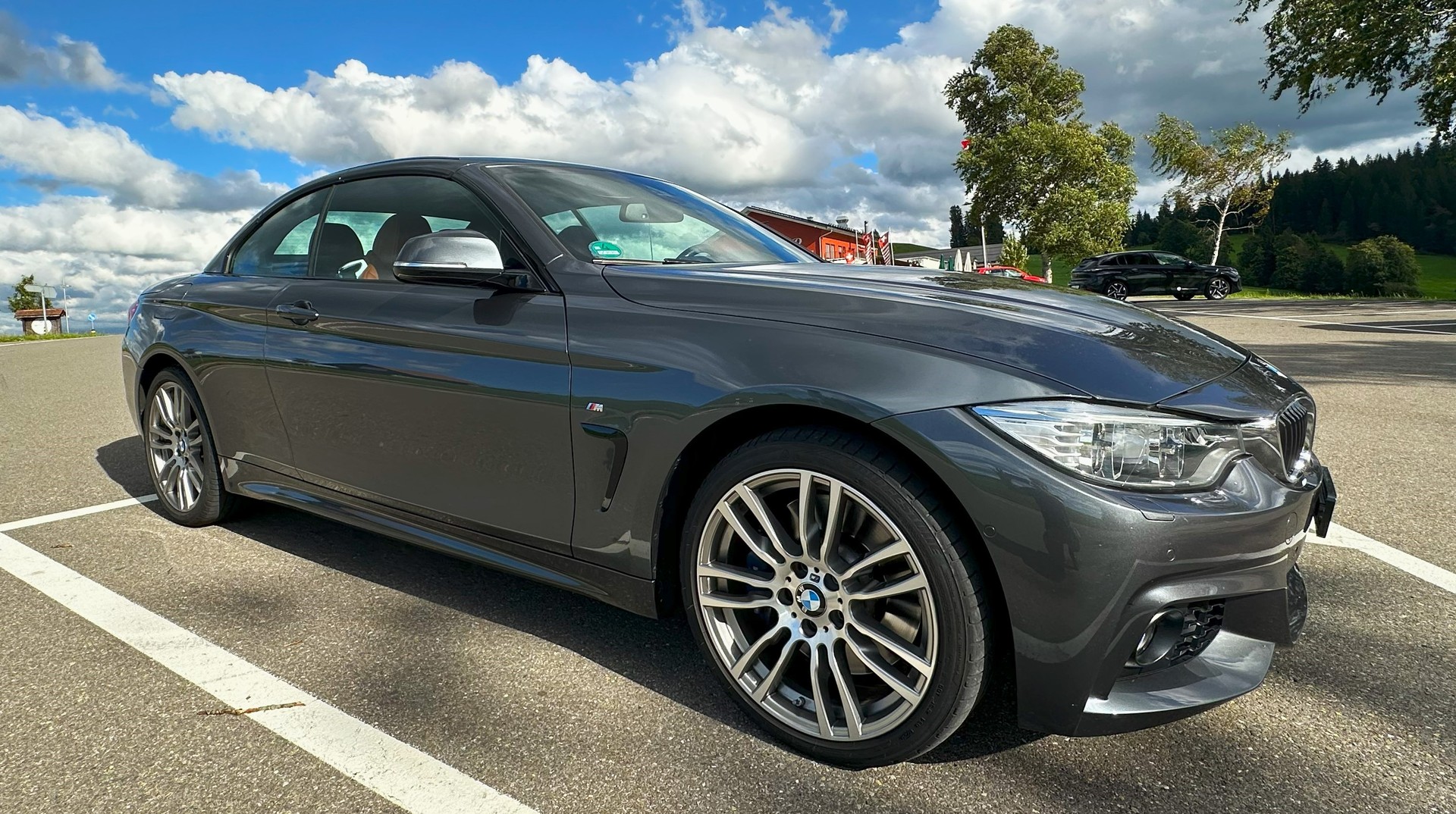 BMW 440i xDrive-image-4