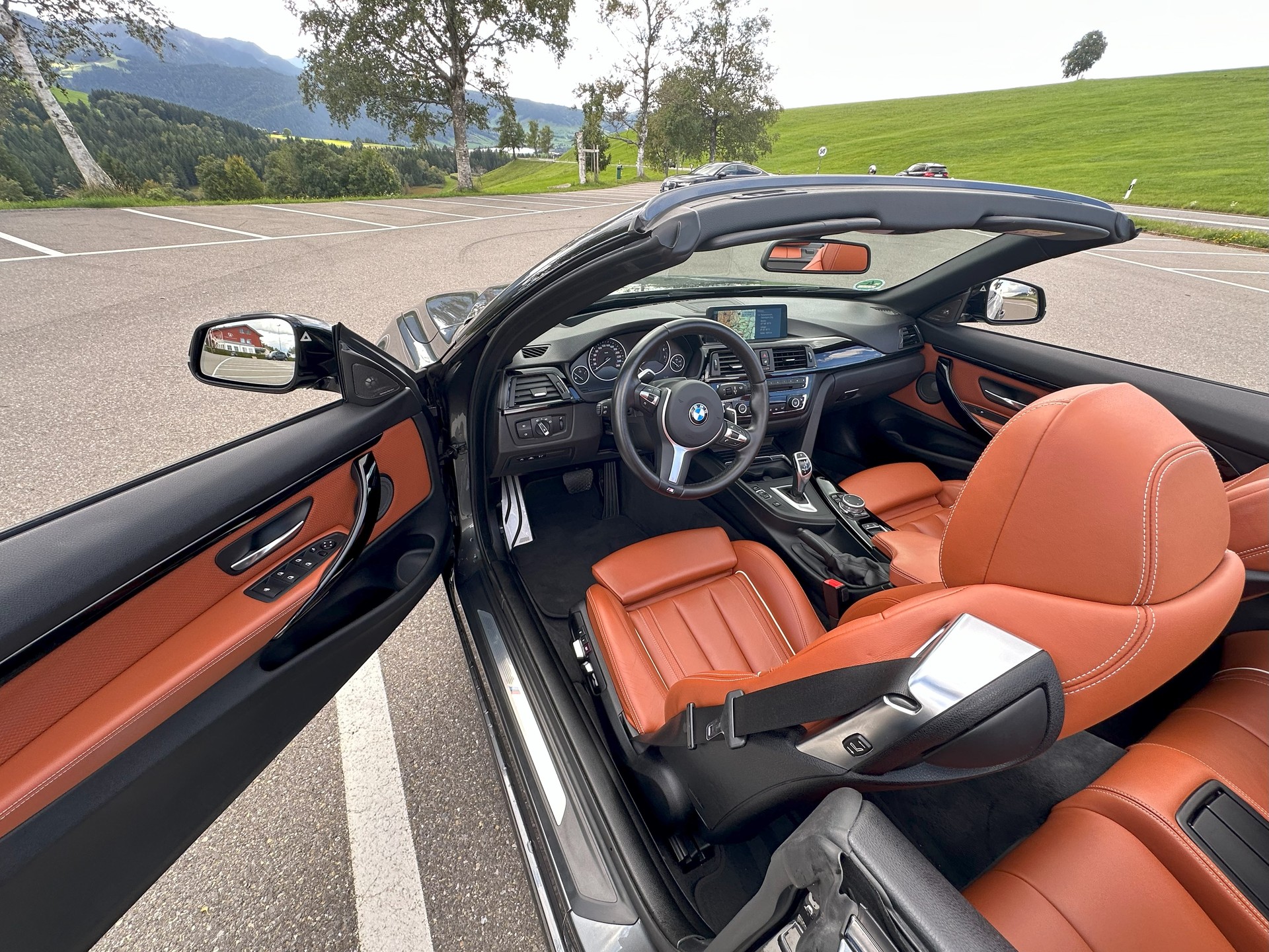 BMW 440i xDrive-image-2