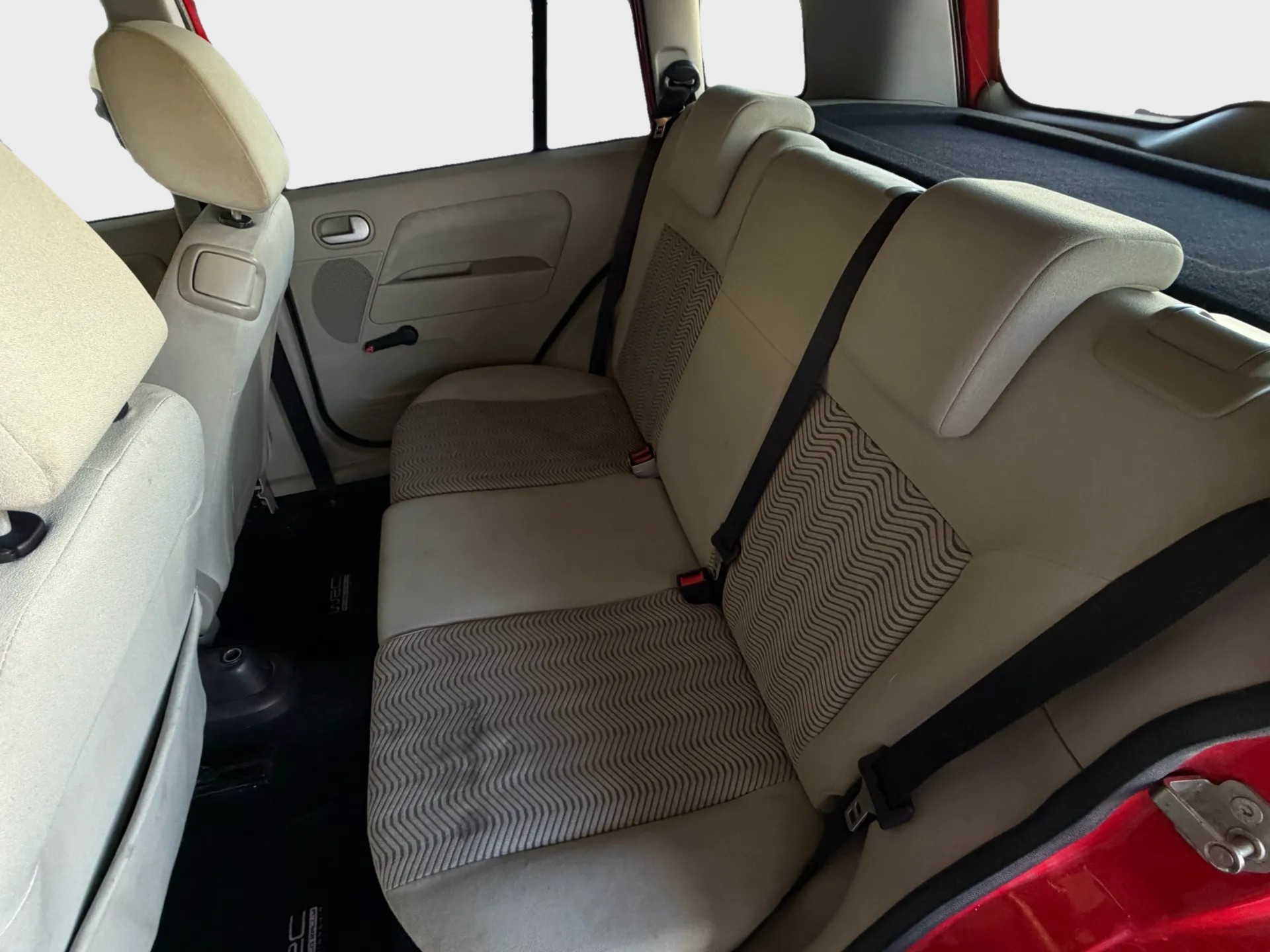 FORD Fusion 1.6 16V Plus-image-13