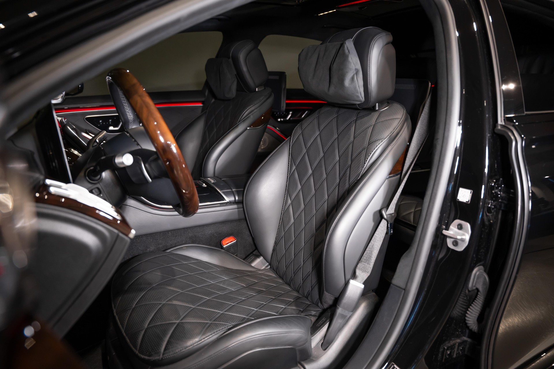 MERCEDES-BENZ S 450 d 4matic-image-15