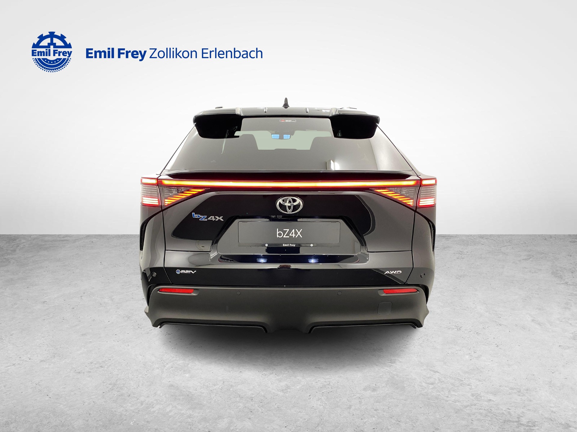 TOYOTA bZ4X Premium AWD-image-2