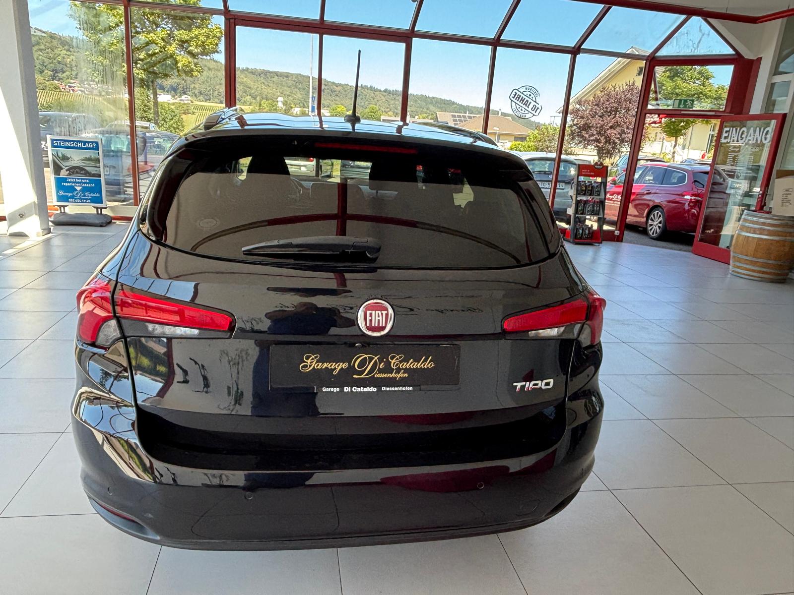 FIAT Tipo 1.6MJ Station Wagon Lounge DCT-image-3
