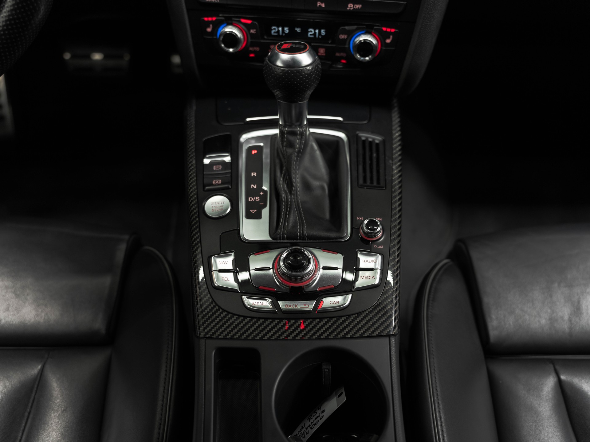 AUDI RS4 Avant 4.2 FSI V8 quattro S-tronic-image-23