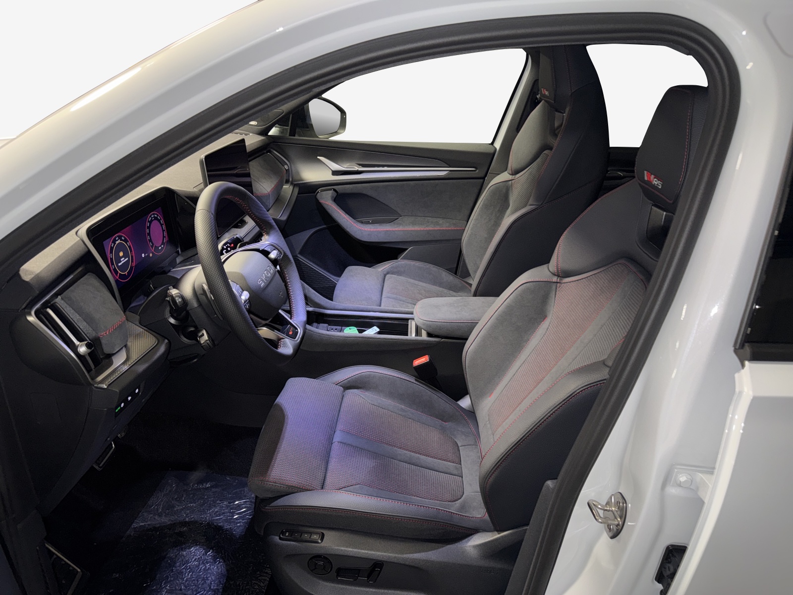 SKODA Kodiaq RS 2.0TSI-image-7