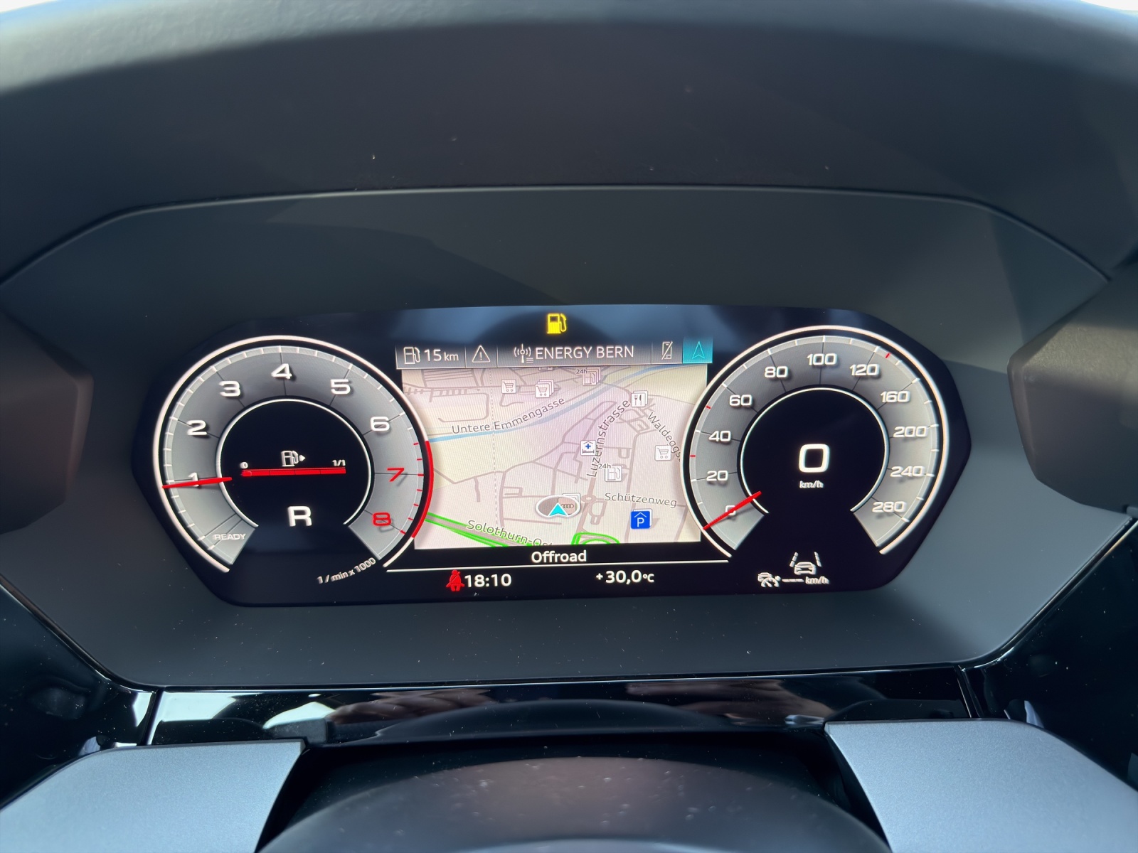 AUDI A3 Sportback TFSI 110 kW S line Attraction S tronic-image-14
